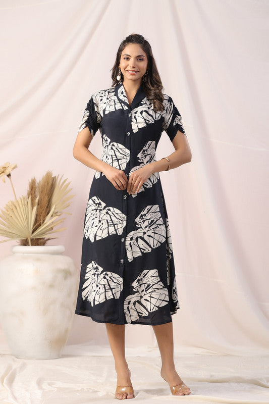 Black & White Tropical Leaf Printed Shirt Dress
