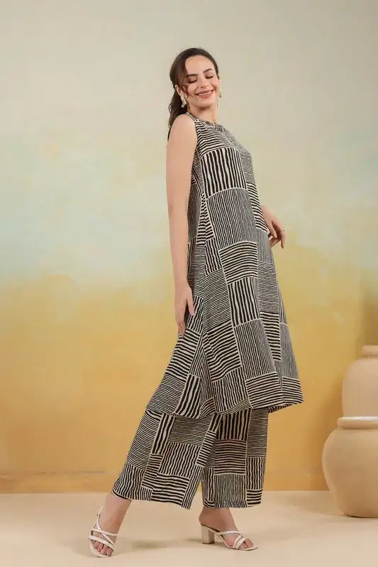 Black & White Maze Russian Silk Co-ord Set