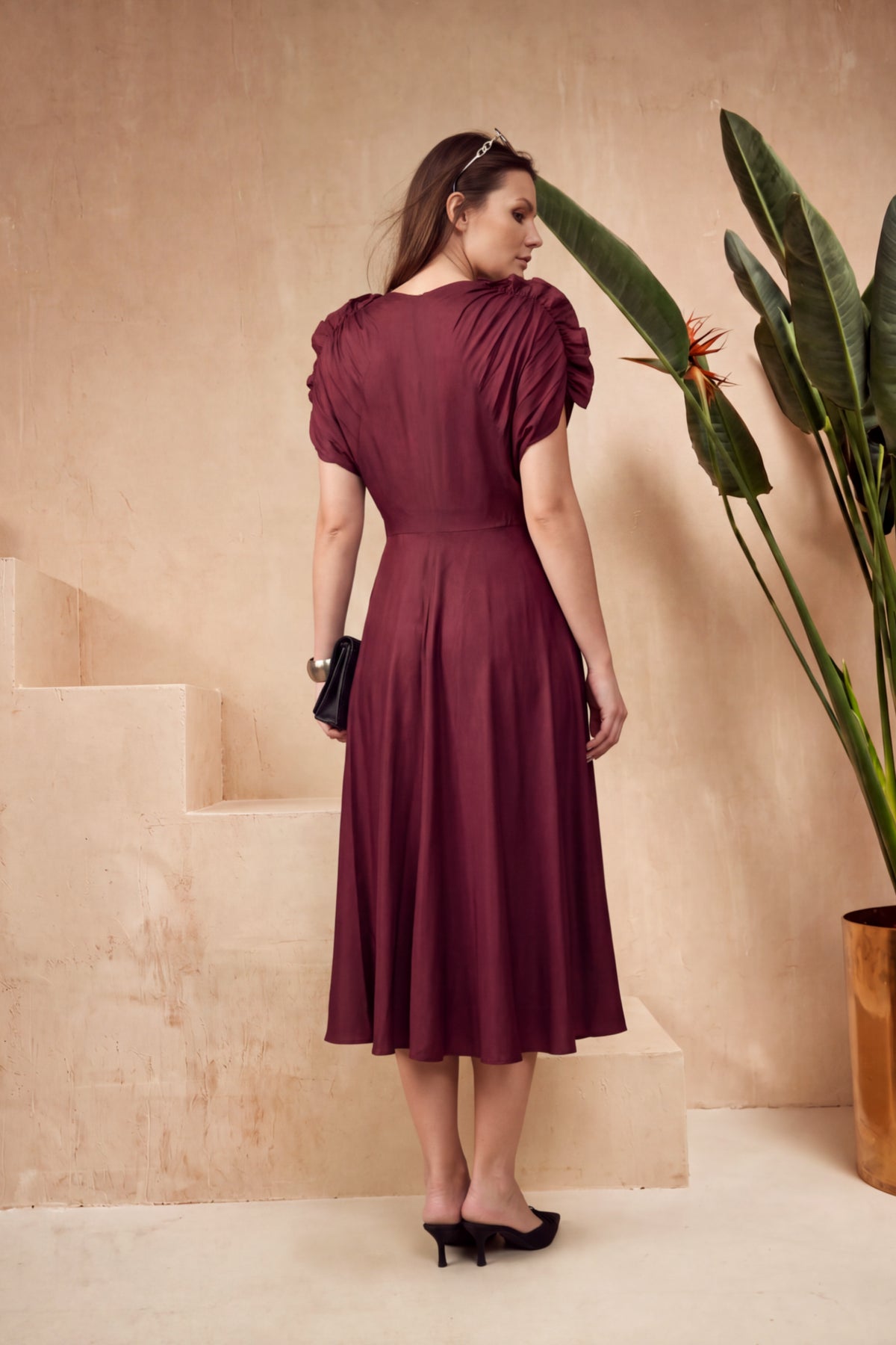 Maroon Solid Ruched Sleeve Russian Silk Midi Dress