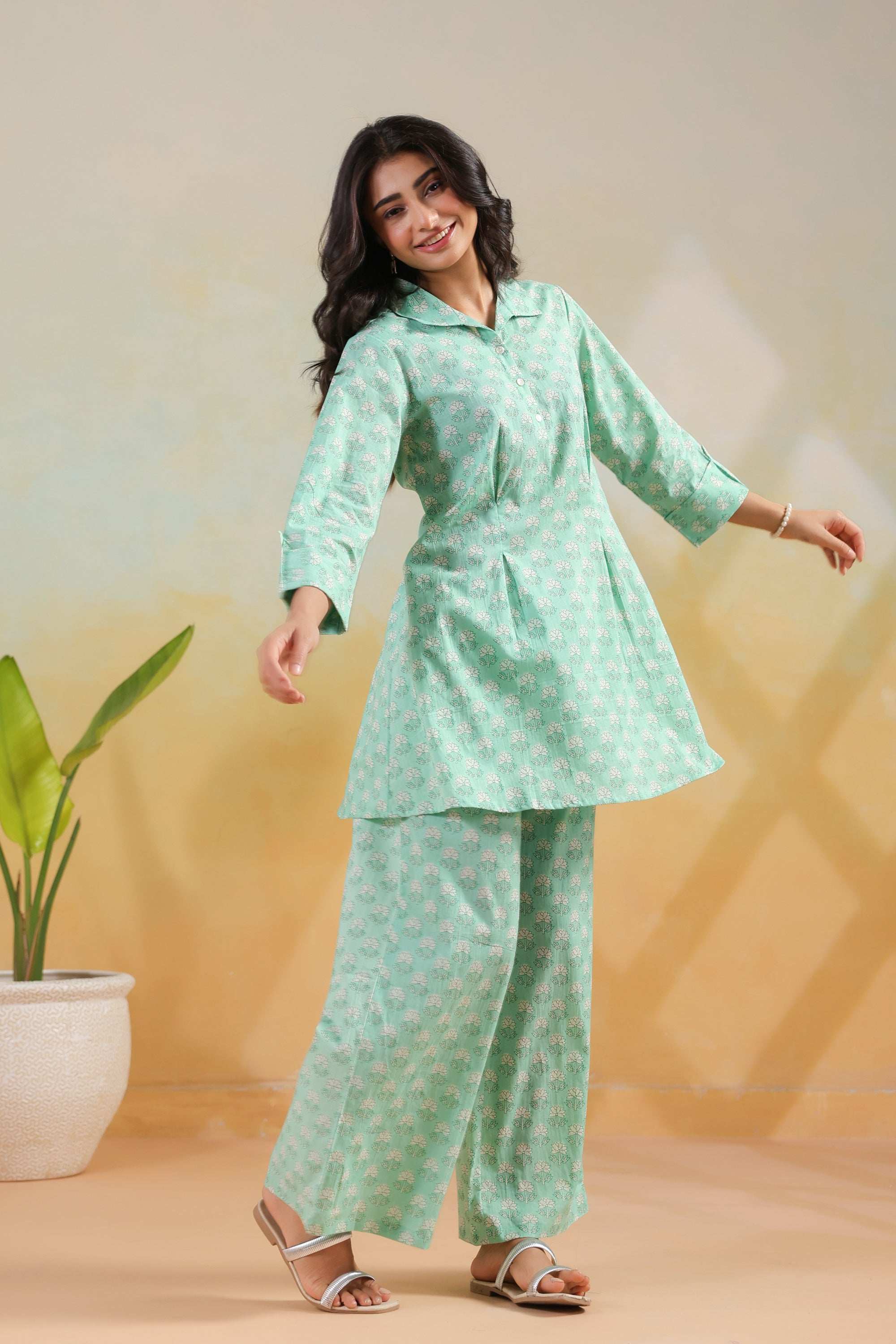 Green Floral Blossom Printed Regular Fit Cotton Co-ord Set