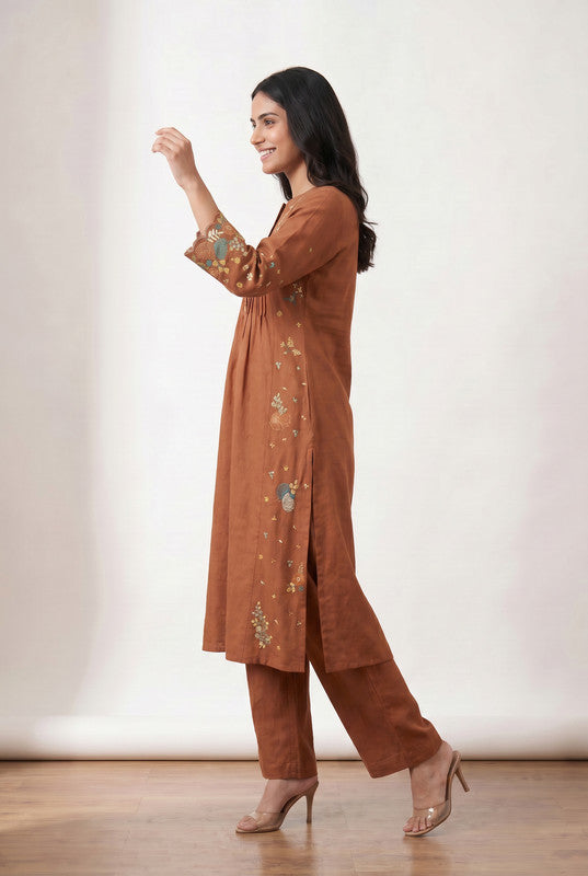 Peach Ethnic Floral Designer Embroidered Cotton Flex Kurta with Relaxed Pants