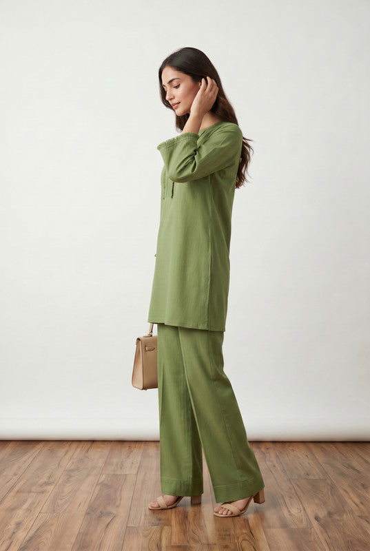 Green Lace Detail Solid V-Notch Neck Straight Cotton Co-ord Set
