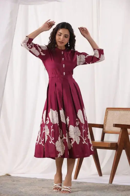 Elegant Wine Pleated Floral Russian Silk Dress