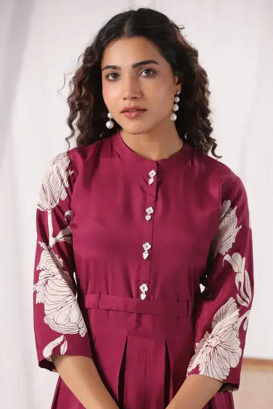 Elegant Wine Pleated Floral Russian Silk Dress