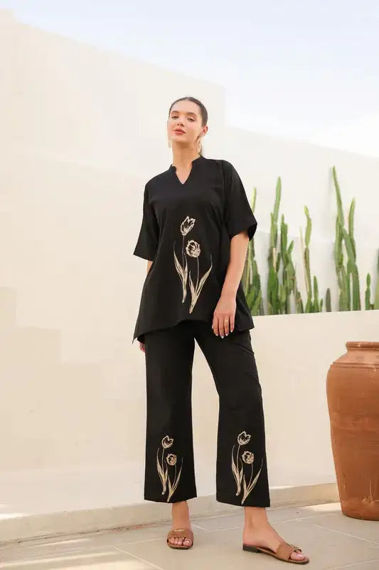 Blushing Black Tulip Cotton Co-ord Set