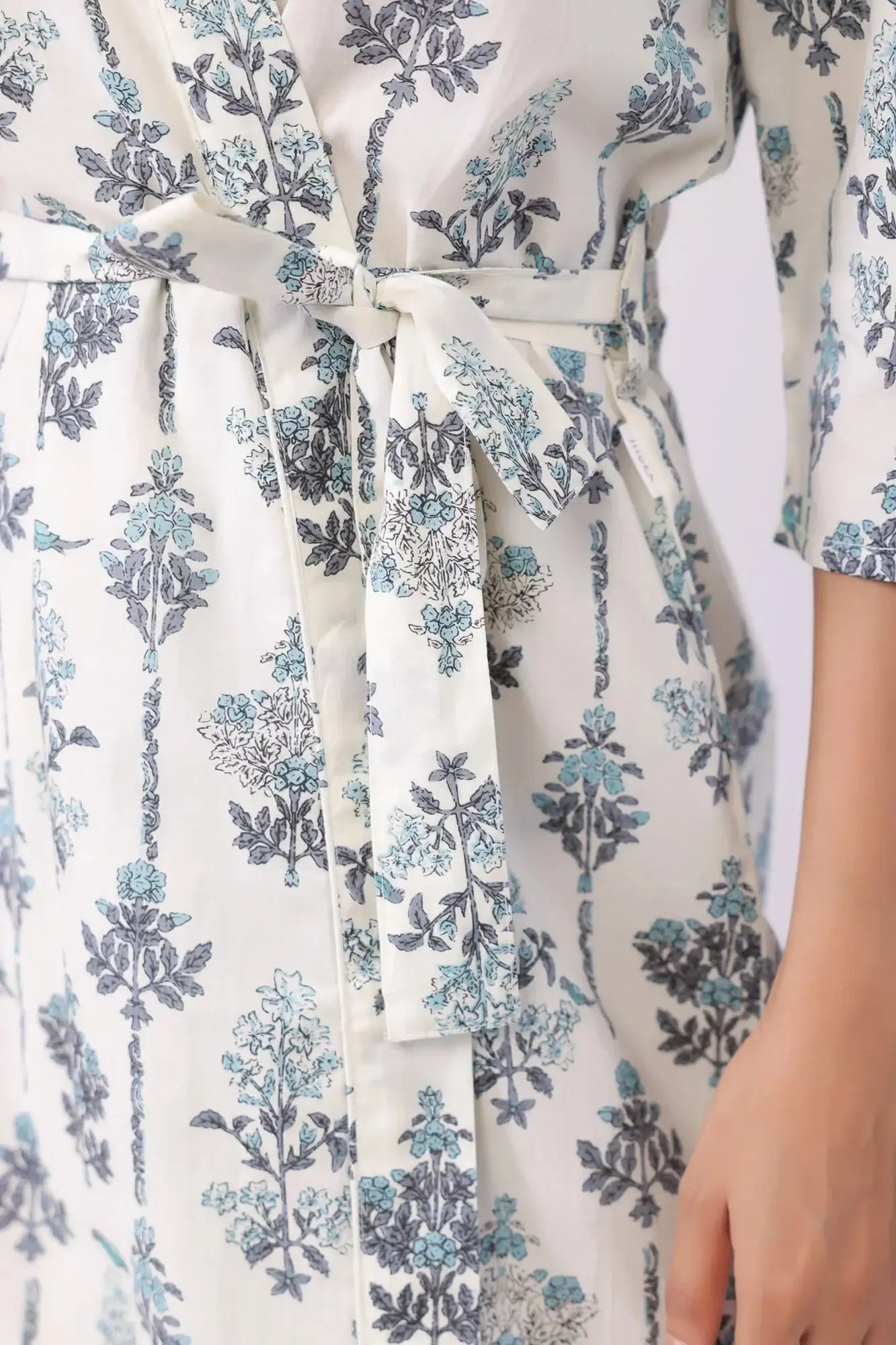 Heritage Hues White Robe