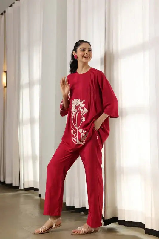 Regal Red Leaf Russian Silk Co-ord set