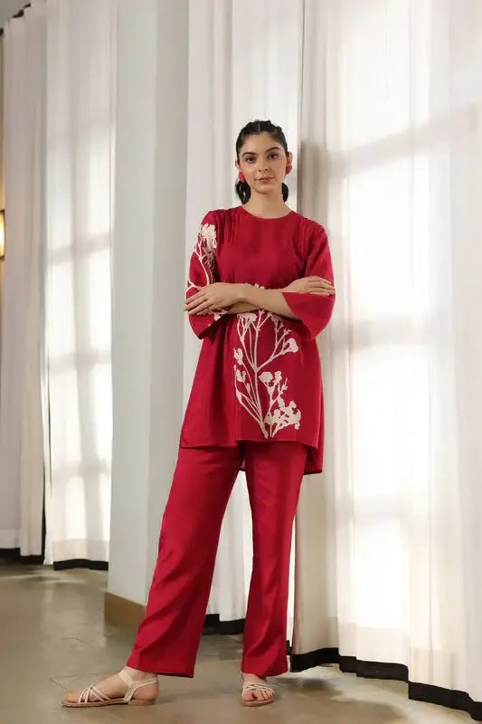 Regal Red Leaf Russian Silk Co-ord set