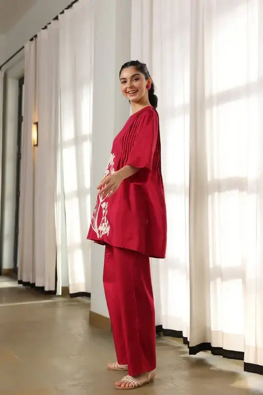 Regal Red Leaf Russian Silk Co-ord set