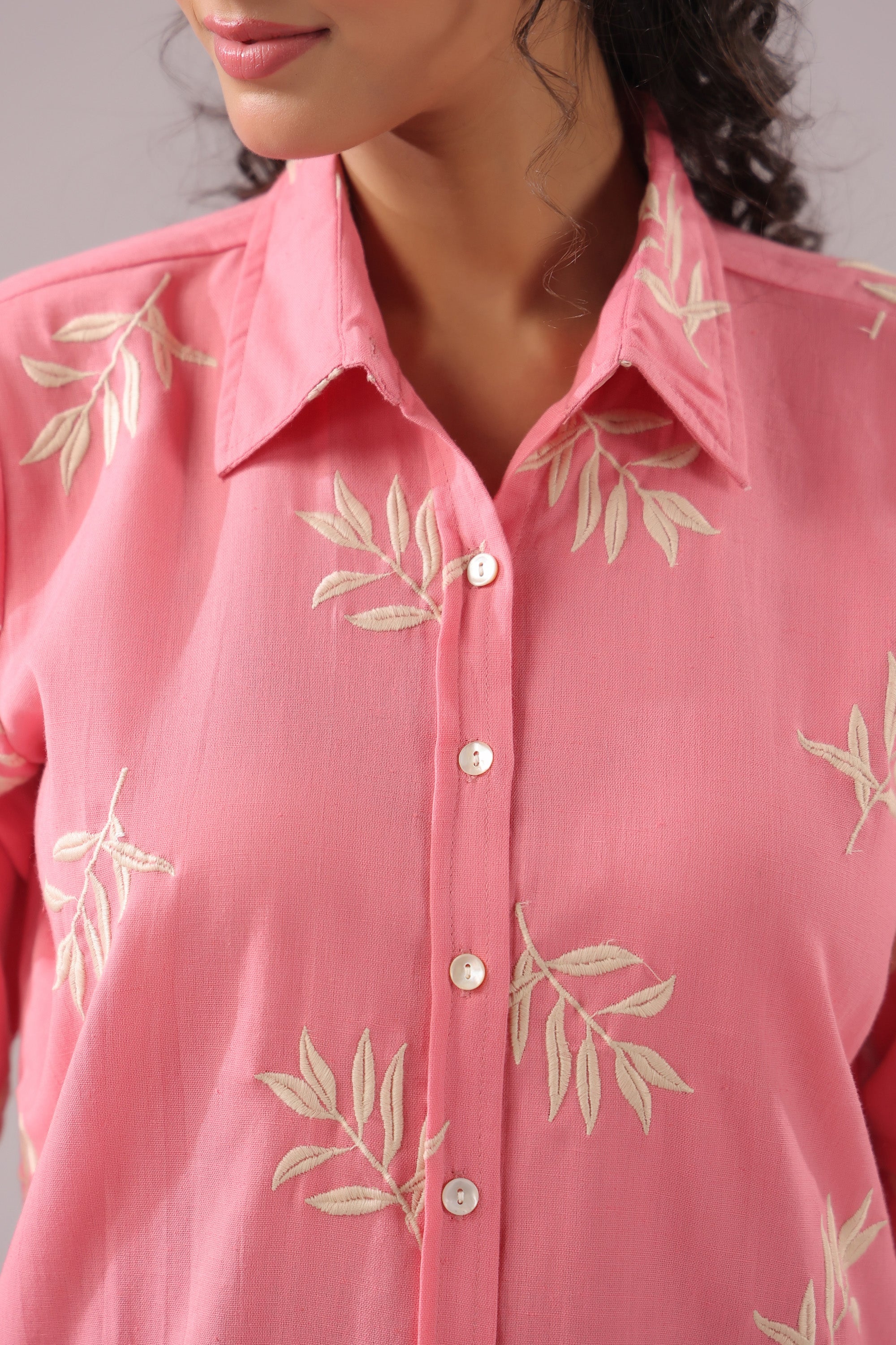 Coral Leaf Embroidered Cotton Flex Shirt