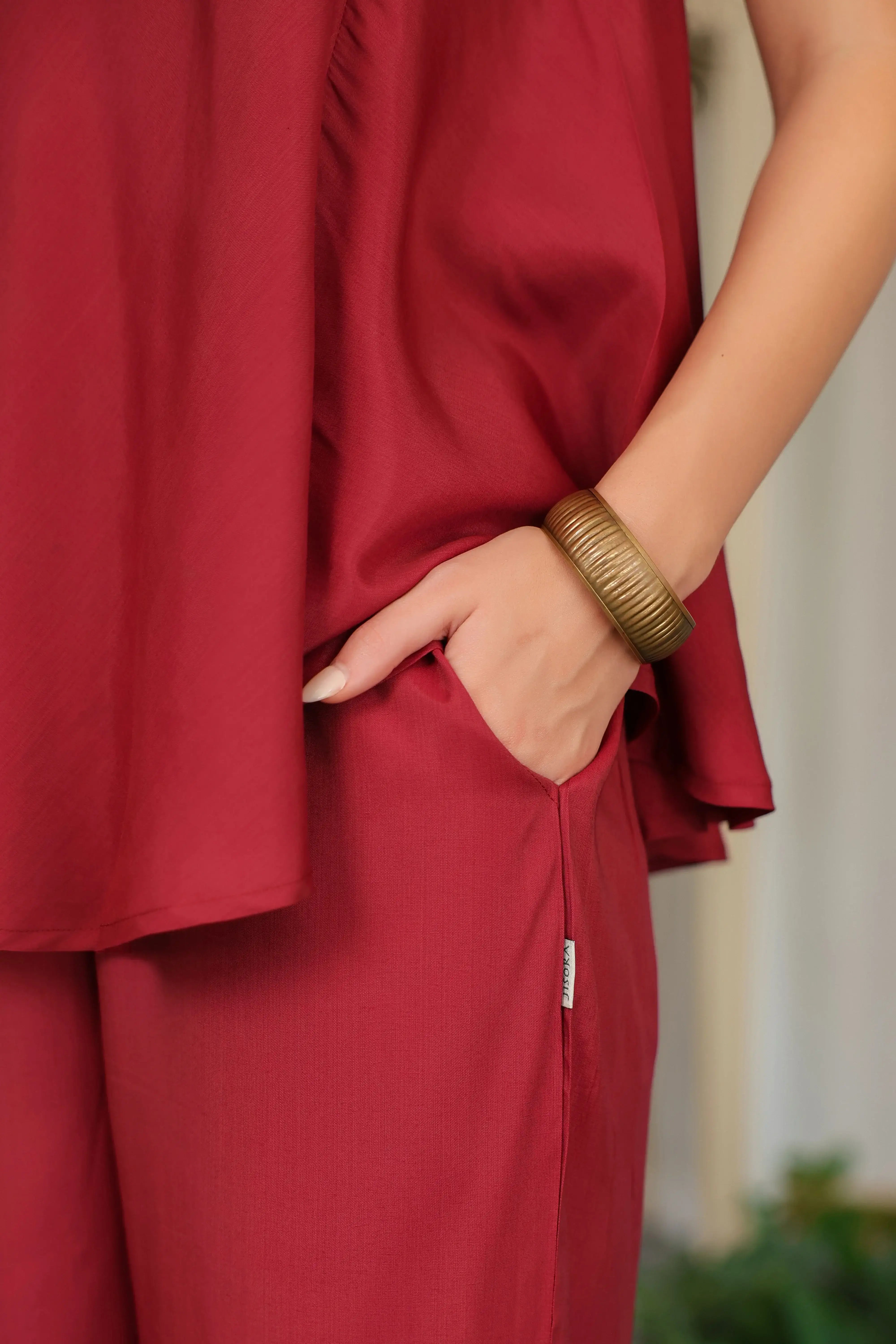 Ruby Flow Sleeveless Russian Silk Co-ord Set