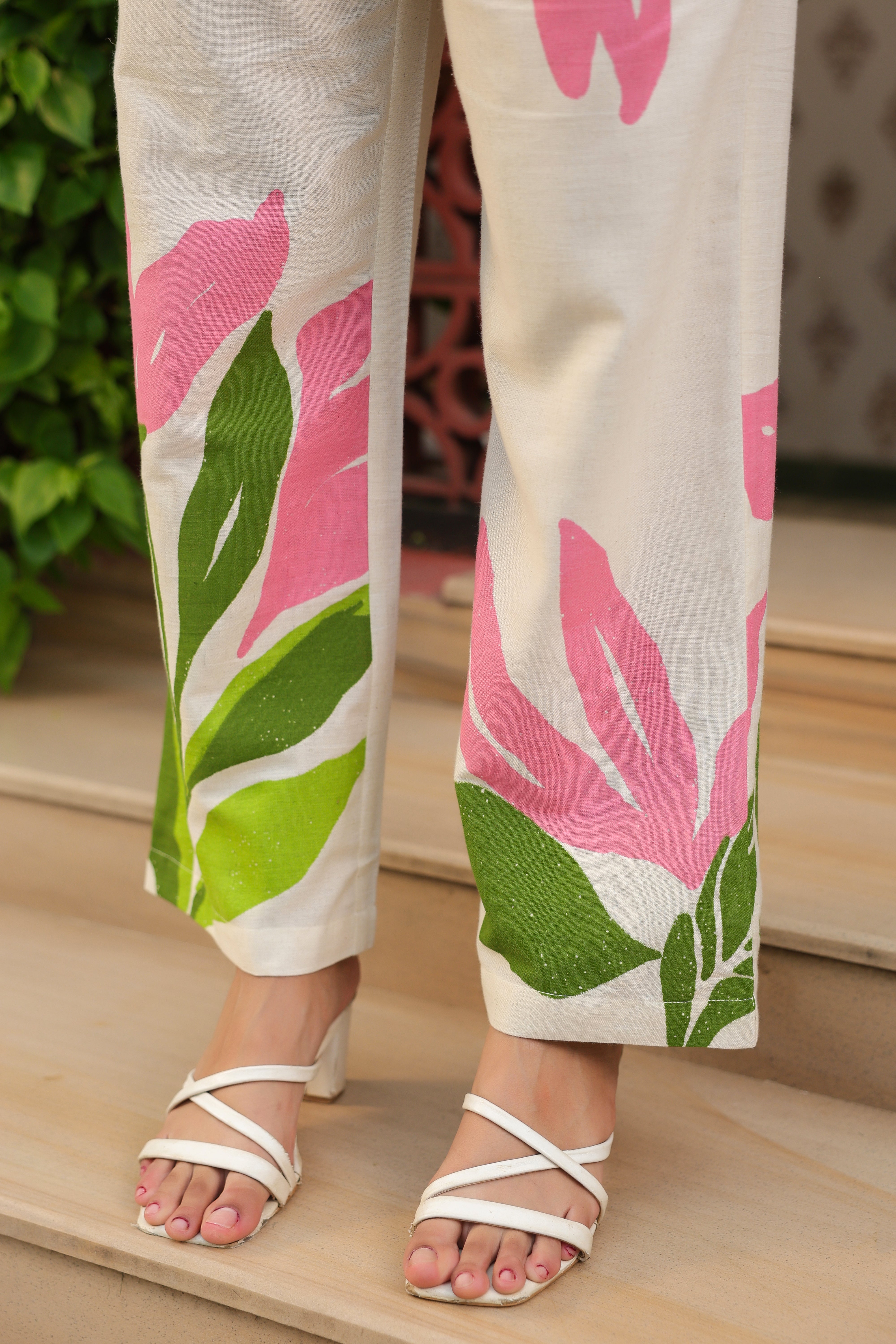 Elegant Blush Beige Floral Printed Cotton Flex Co-ord Set