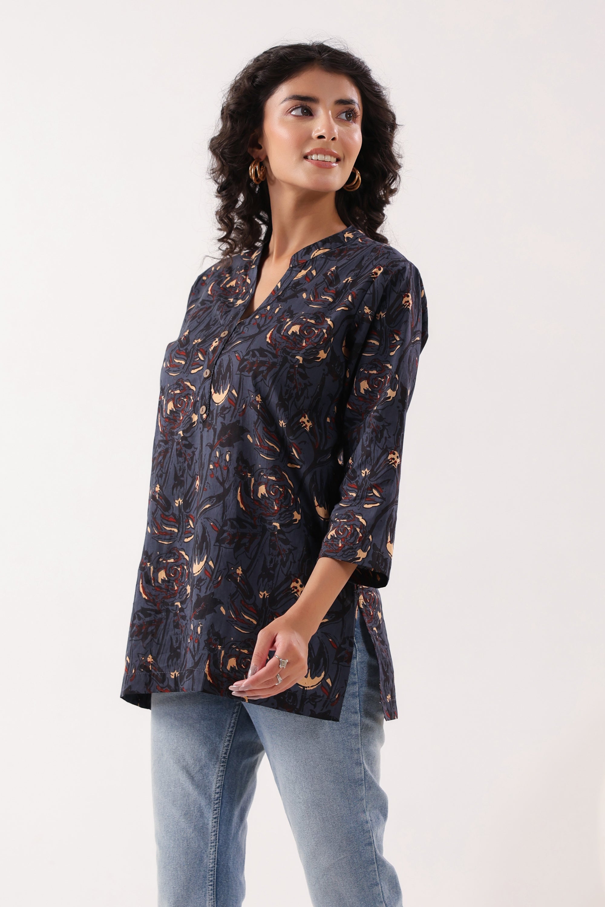 EarthLeaf Relaxed Grey Cotton Top