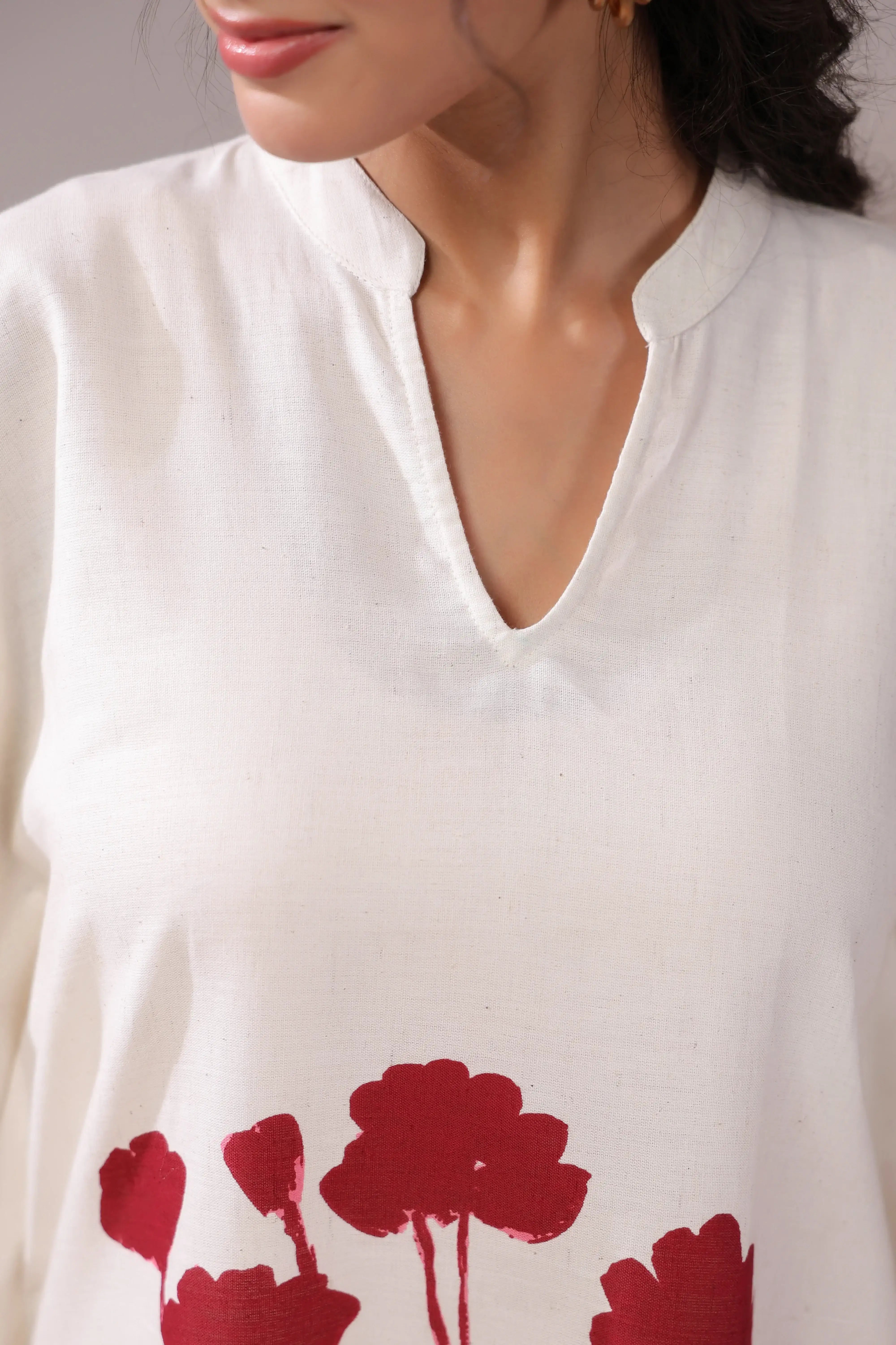 Off-White And Red Floral Print Tunic Cotton Flex Co-ord Set