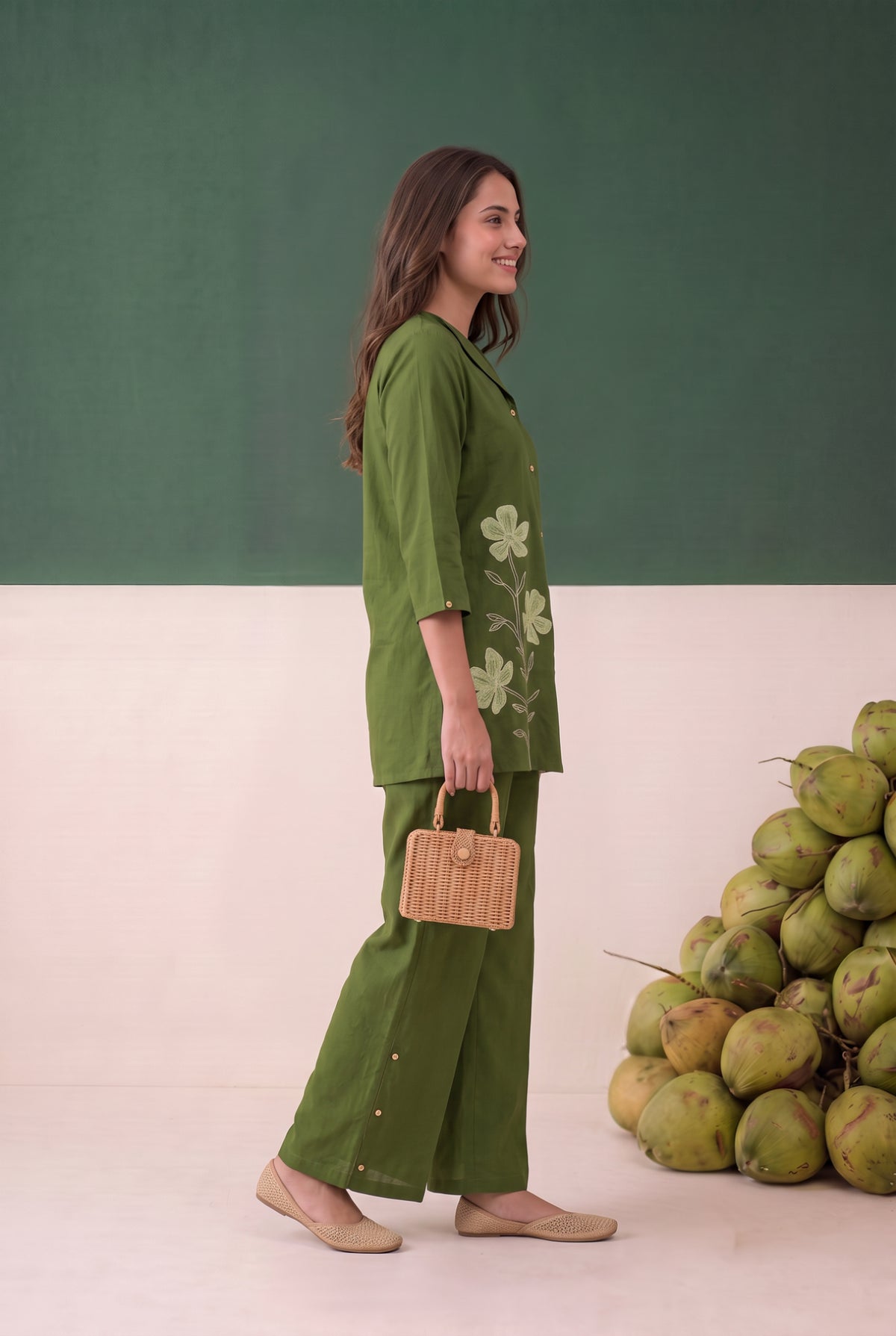 Green Nature-Inspired Contrast Floral Embroidery Cotton Co-ord Set
