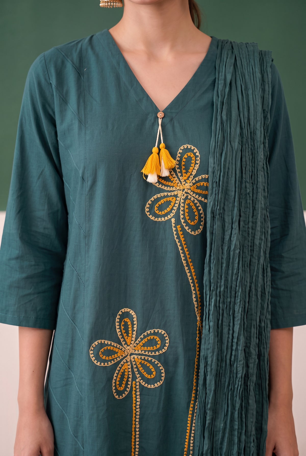 Teal Floral Threadwork Embroidered Cotton Kurta Set with Crinkled Dupatta
