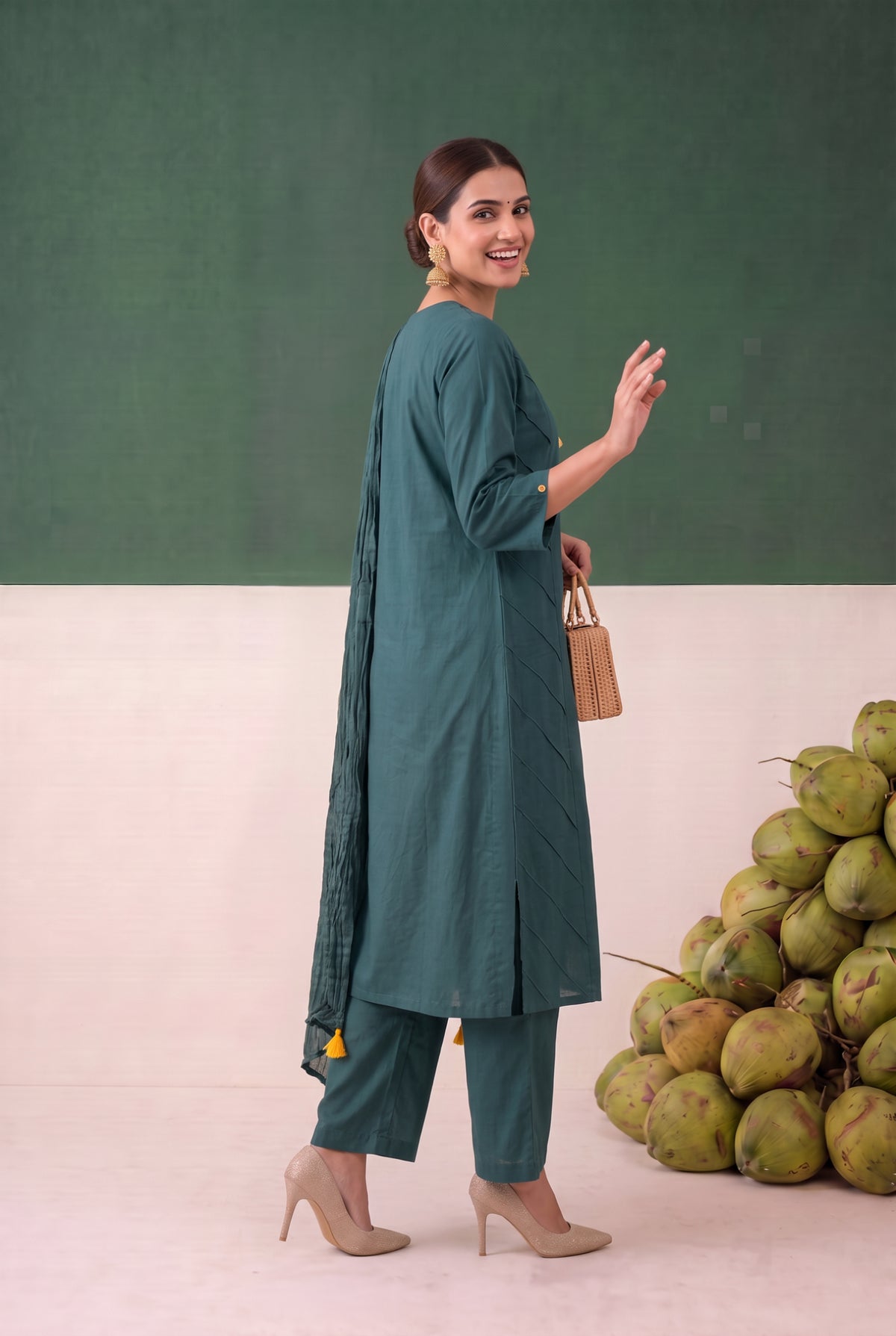 Teal Floral Threadwork Embroidered Cotton Kurta Set with Crinkled Dupatta