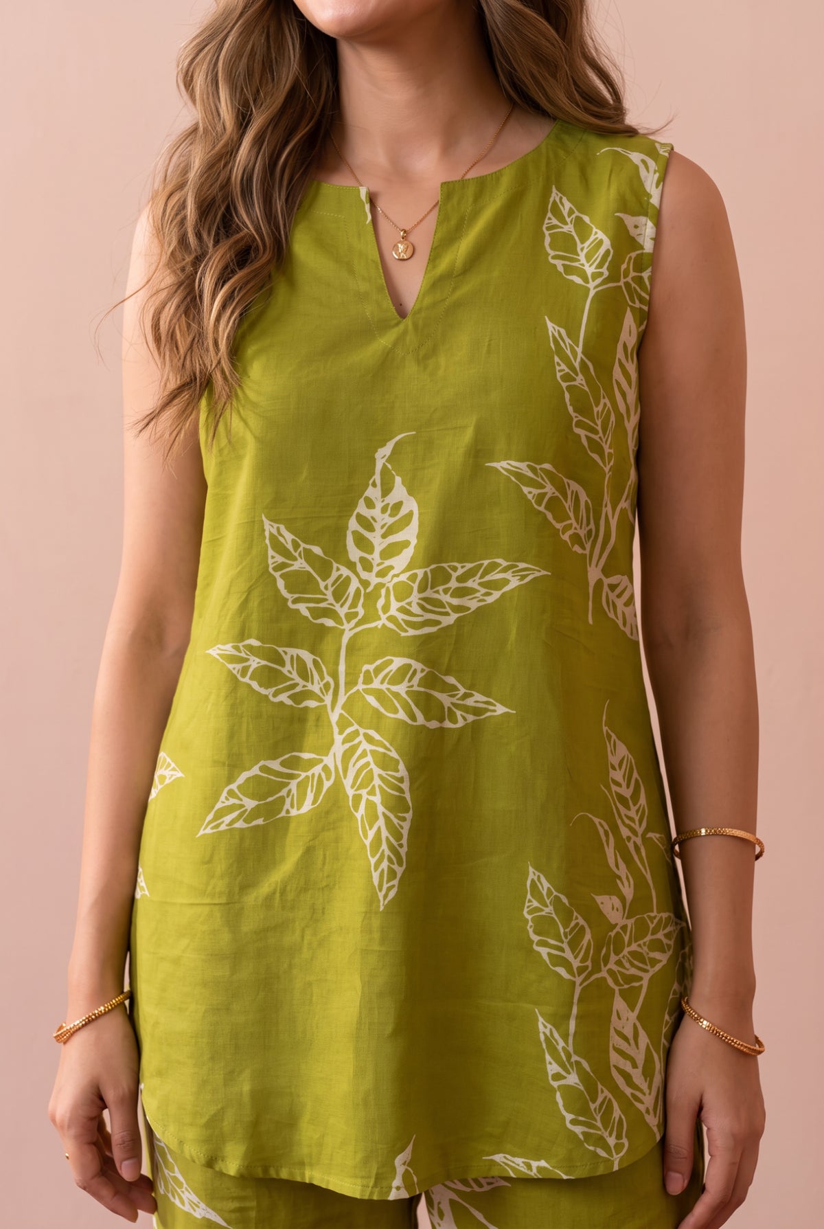 Green Tropical Leaf Outline Printed Cotton Co-ord Set