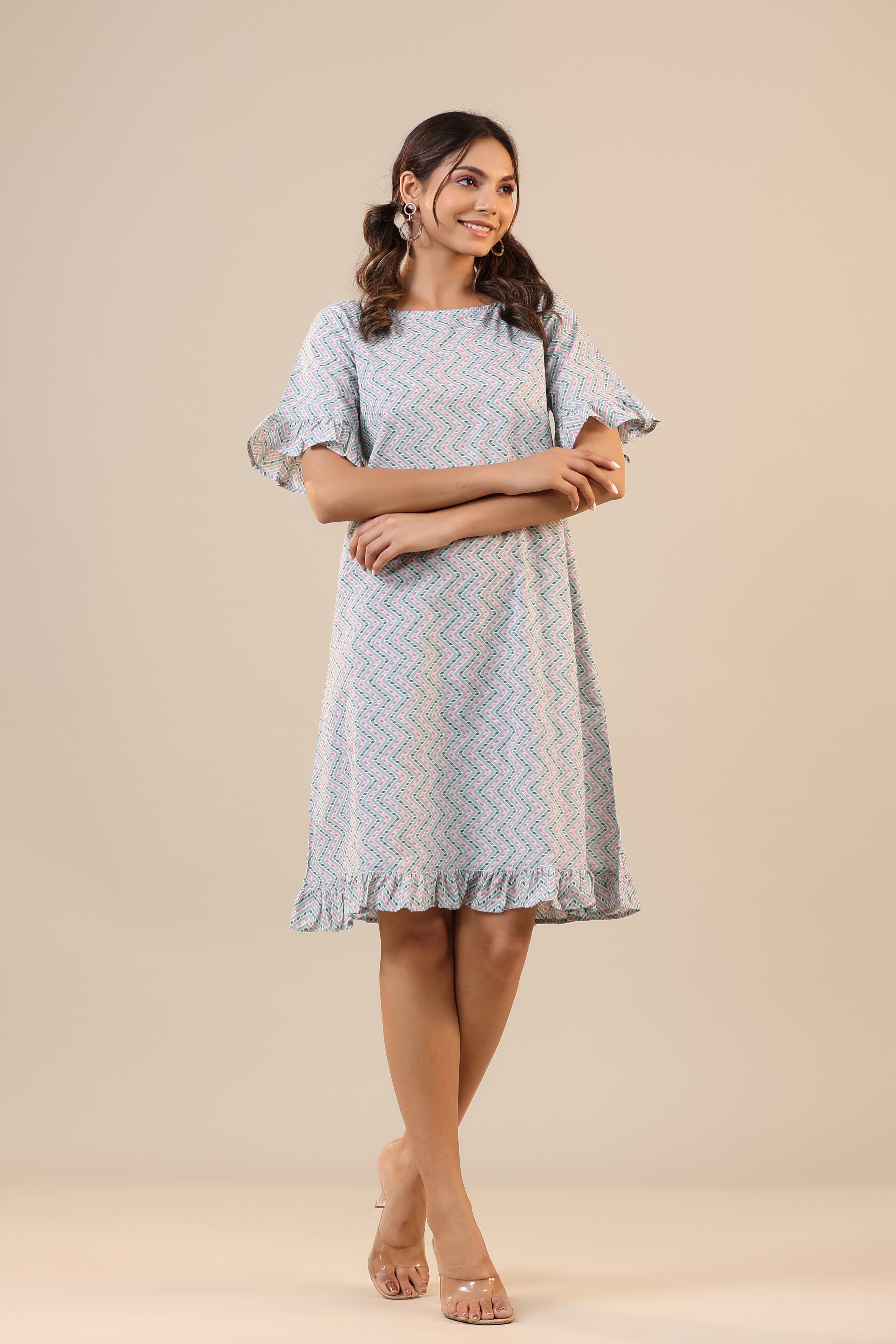 Parallel Zigazag Stripes on Light Blue Cotton T-shirt Dress