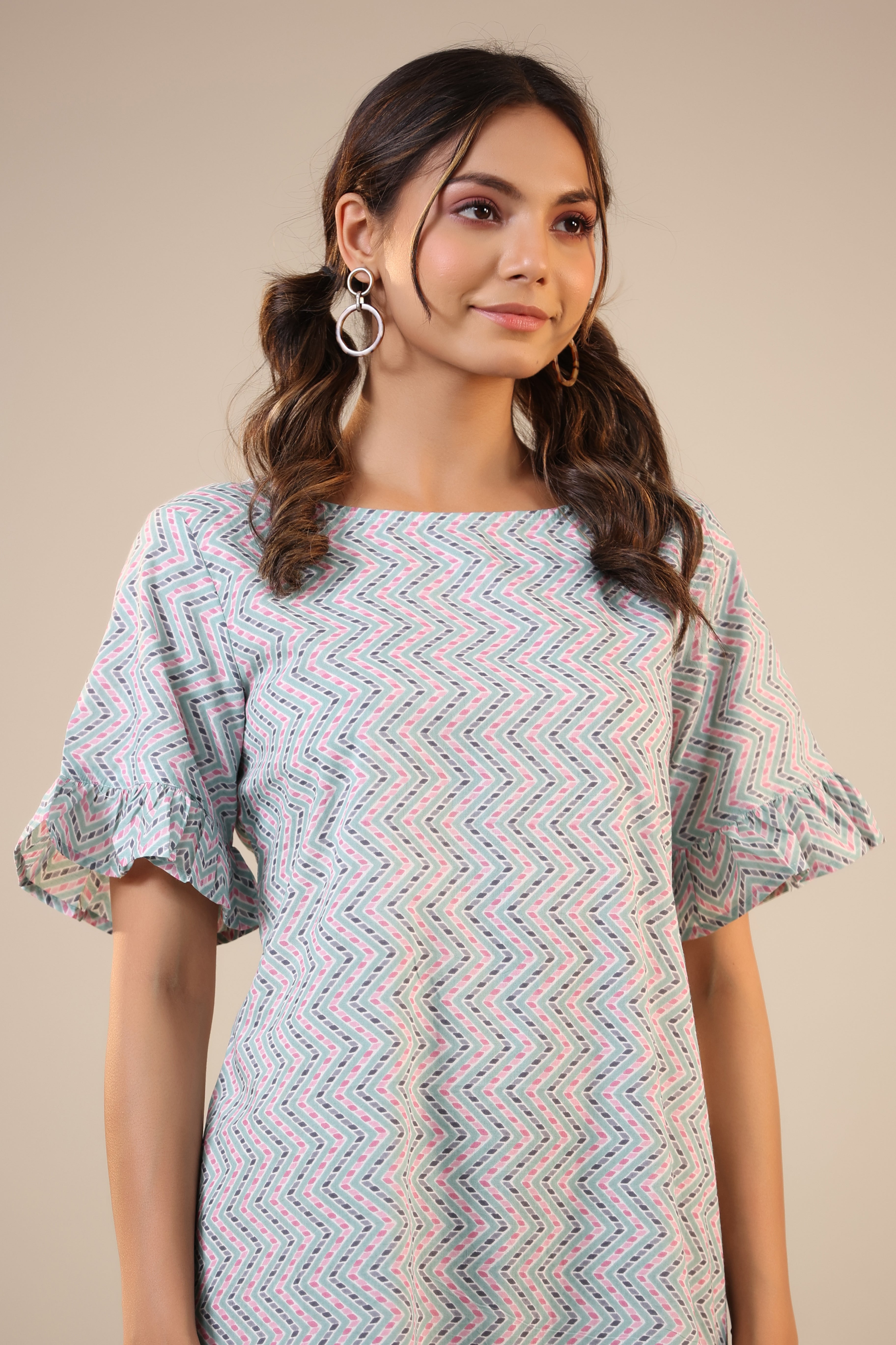 Parallel Zigazag Stripes on Light Blue Cotton T-shirt Dress