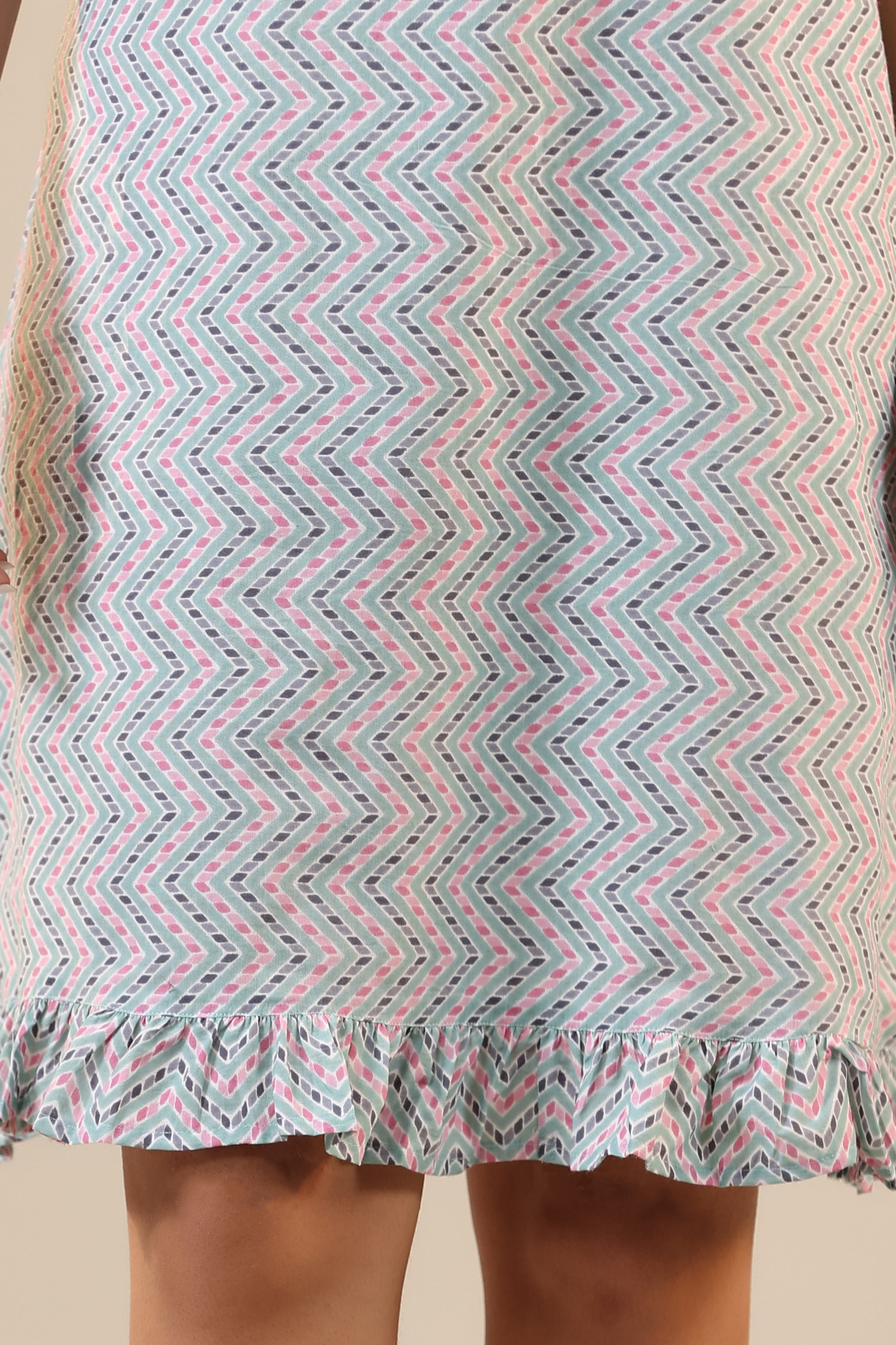 Parallel Zigazag Stripes on Light Blue Cotton T-shirt Dress