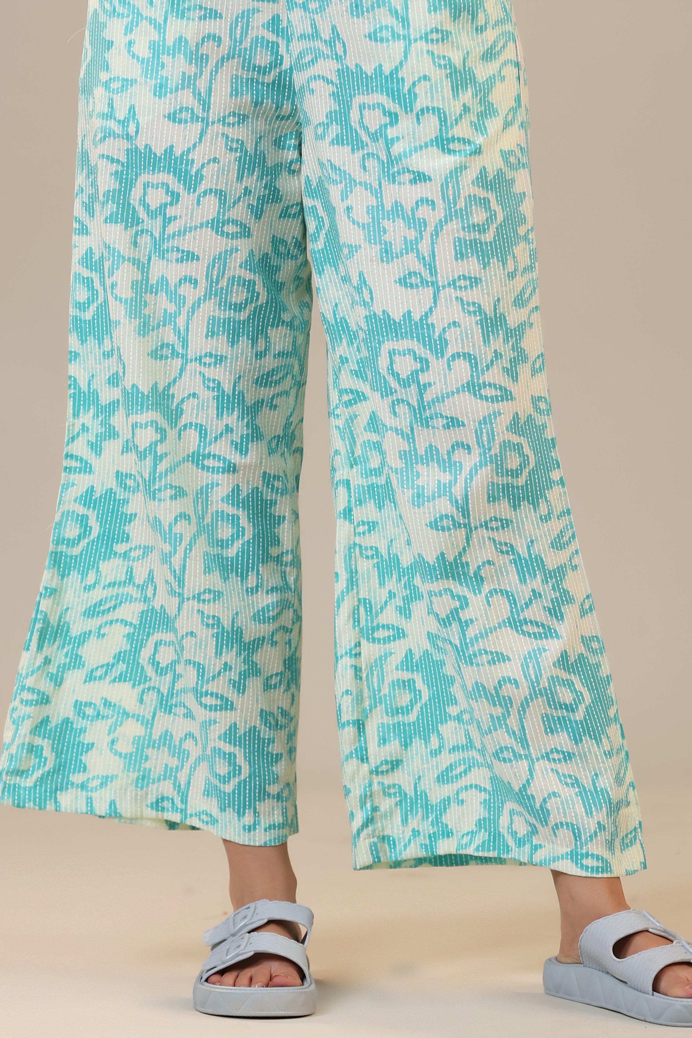 Blue Florals With Bandhej on Cotton Three Piece Set
