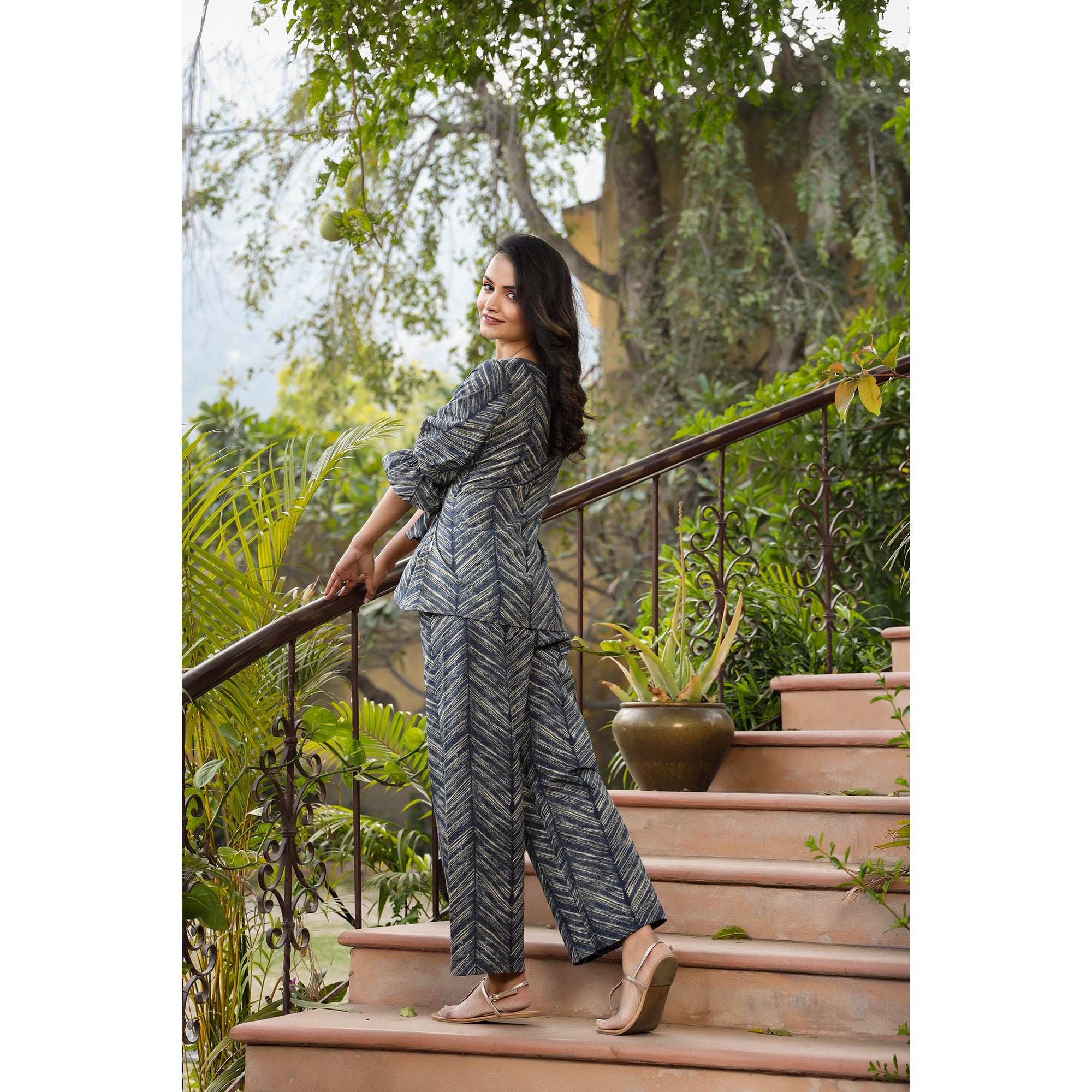 Patterned Shibori front knot on Blue Cotton Co-ord Set