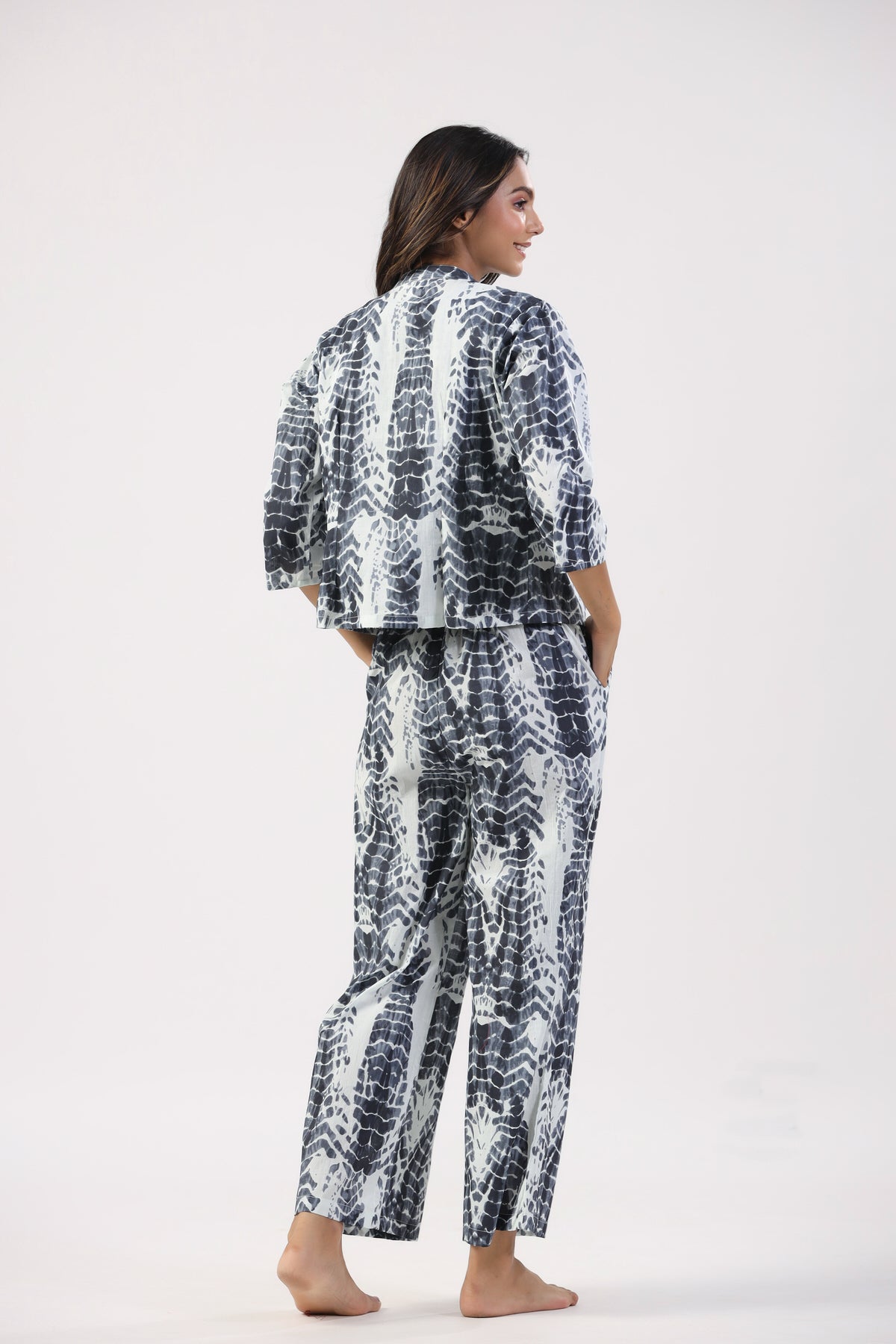 Ink and Ivory Shibori Cotton Three Piece Set