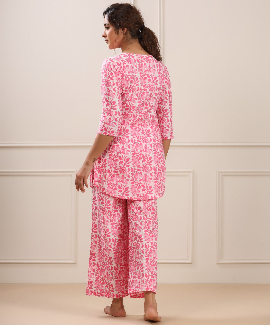 Daabu floral on White Cotton Palazzo Loungewear Set