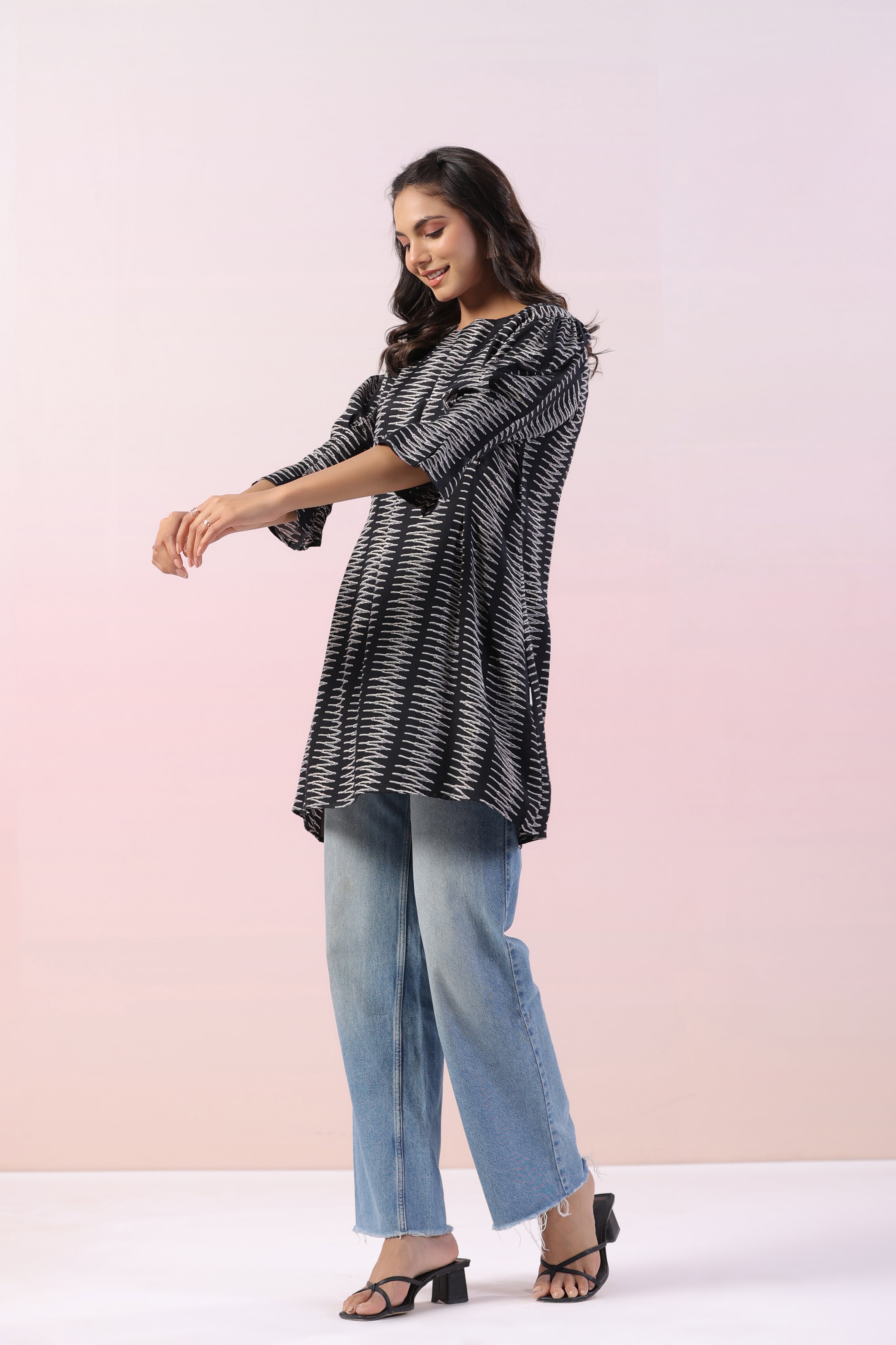 Ripple Drizzle Cotton Top