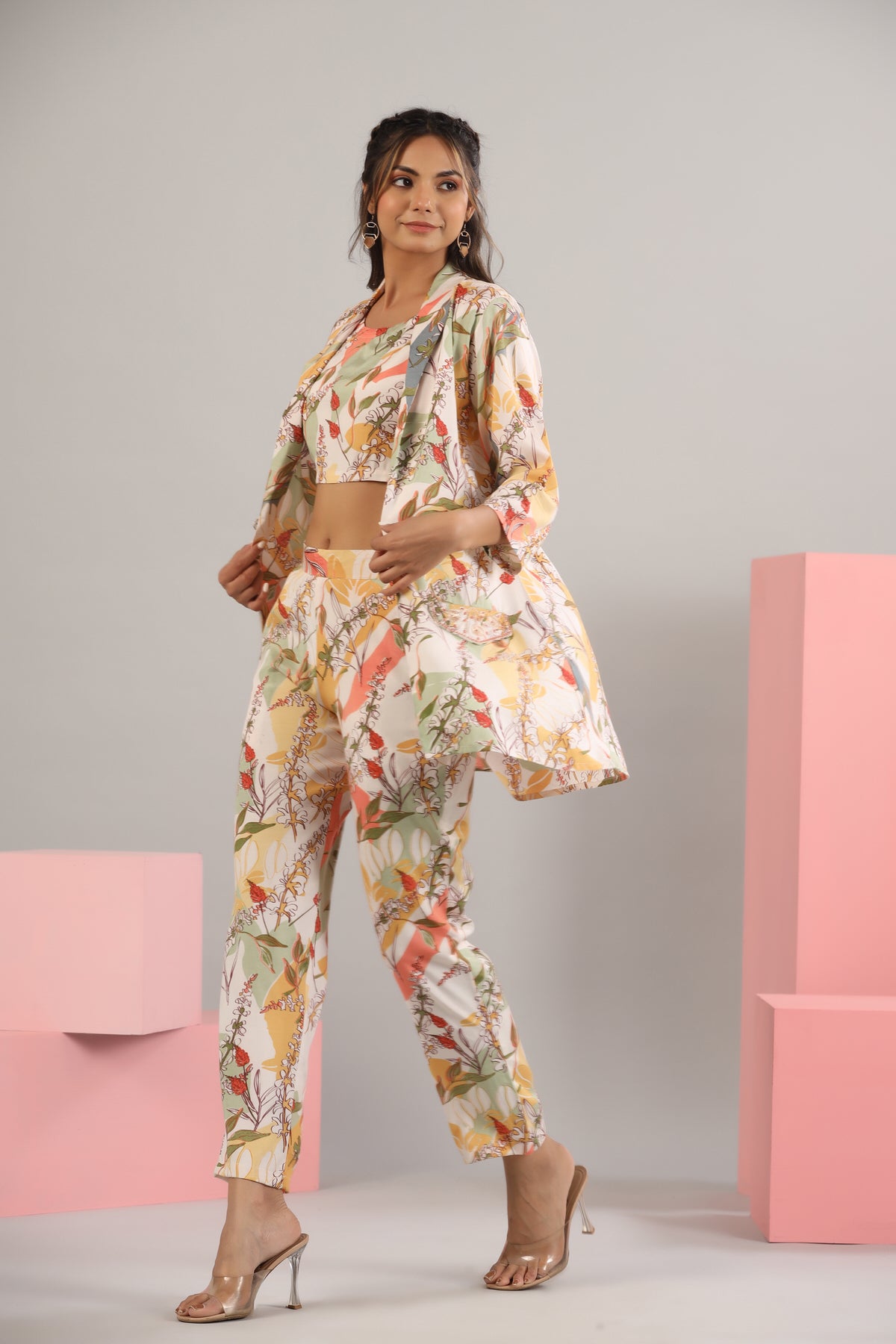 Abstract Leaves on Off-white Russian Silk Three Piece set