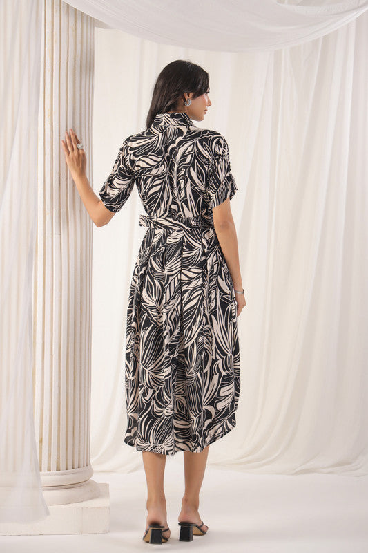 Chic Black and White Leaf Print Midi Dress