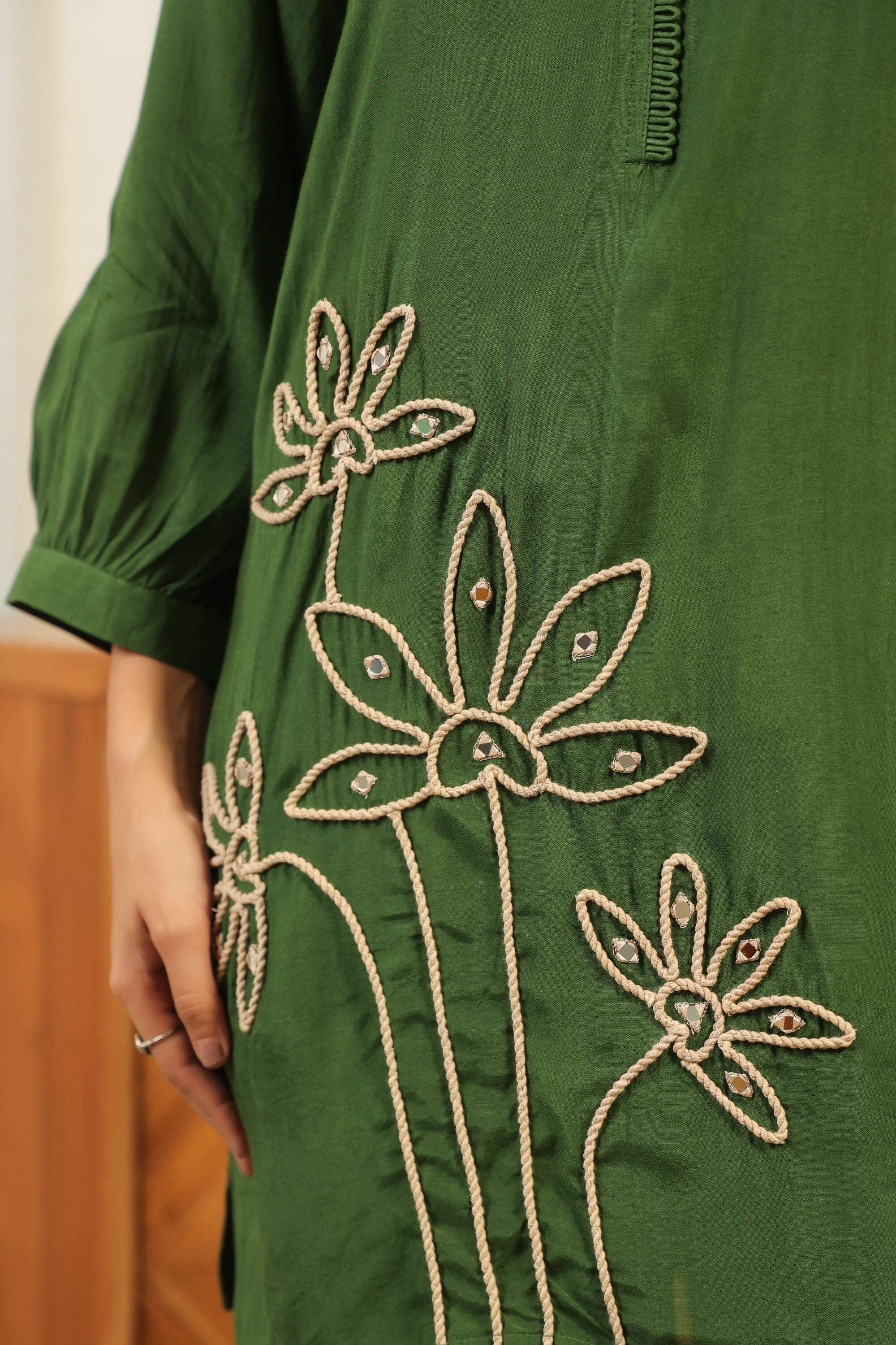 Chic Green Hand-Embroidered Floral Russian Silk Co-ord Set
