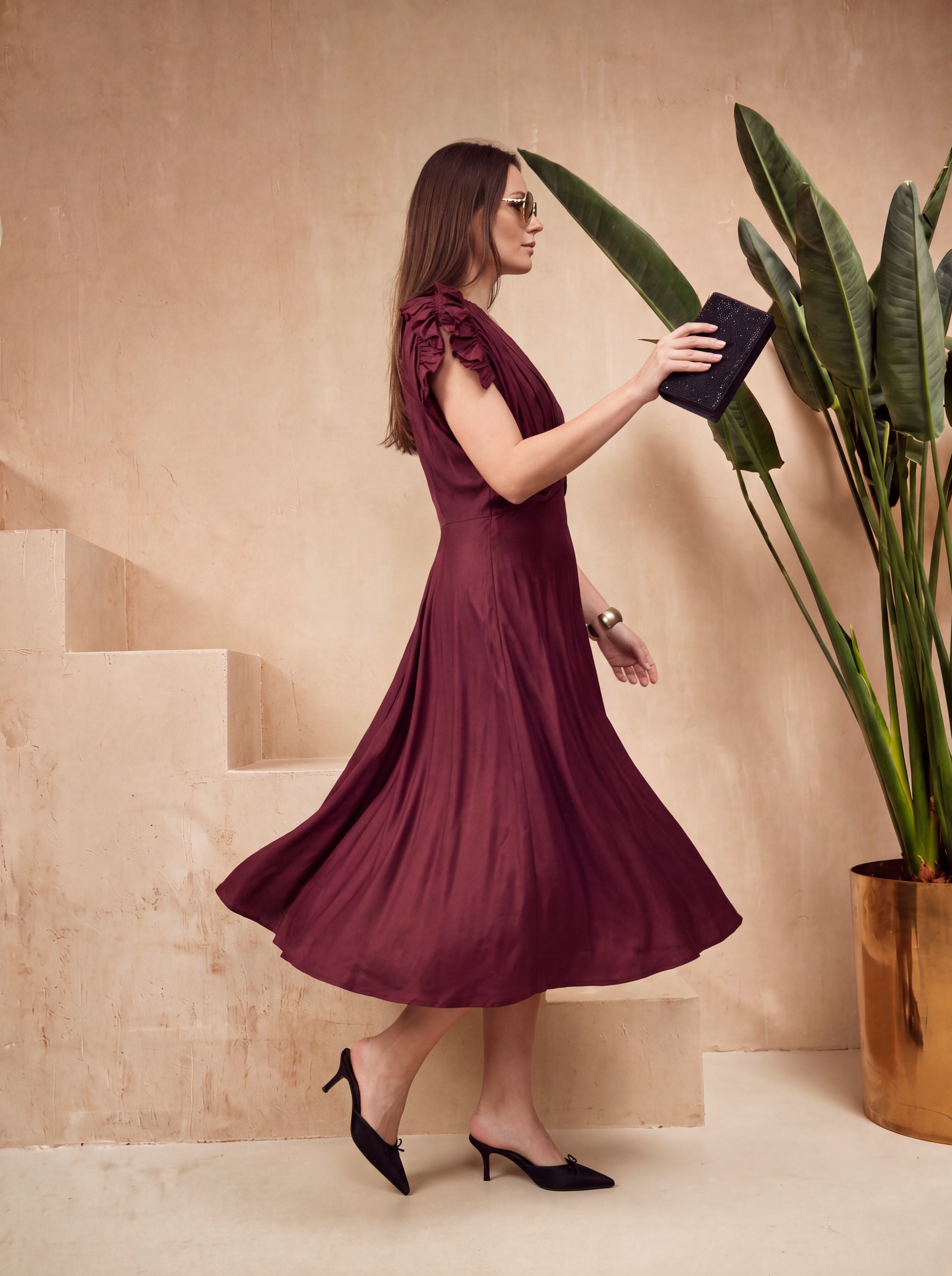Maroon Solid Ruched Sleeve Russian Silk Midi Dress