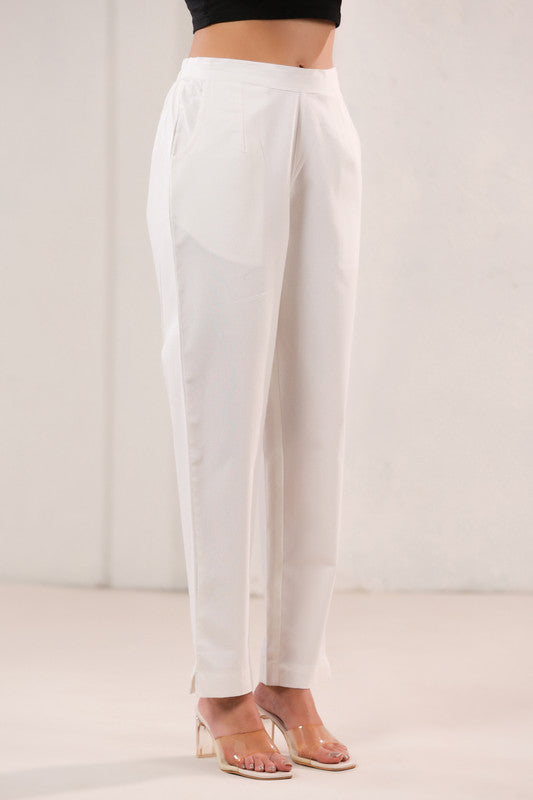 Solid White Straight Fit & Ankle Length Cotton Pants
