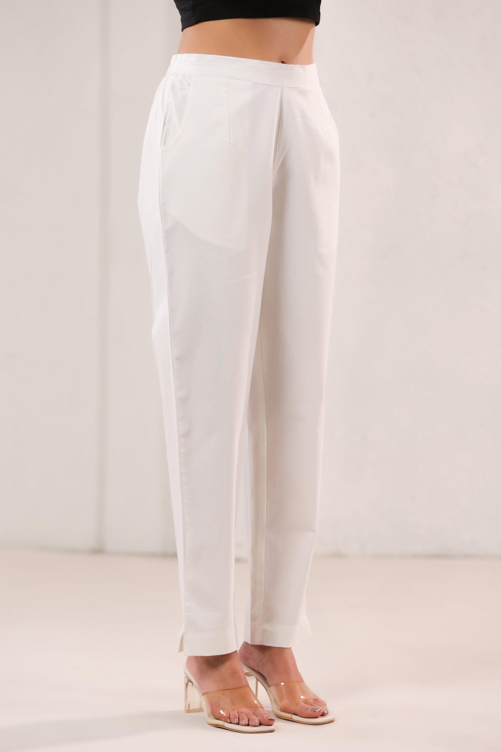 Solid White Straight Fit & Ankle Length Cotton Pants