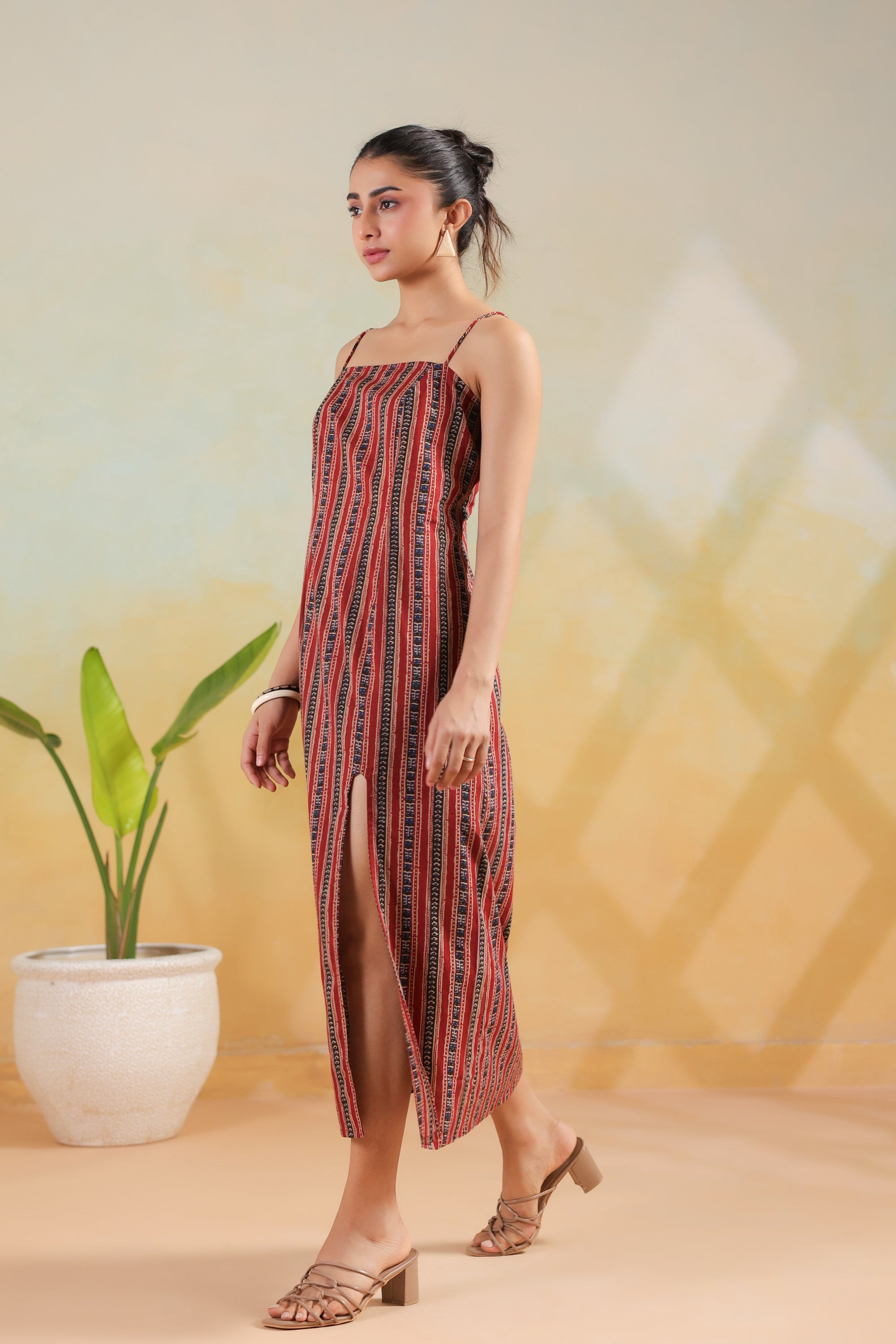 Maroon Tribal Stripe Printed Cotton Back Lace-Up  Dress