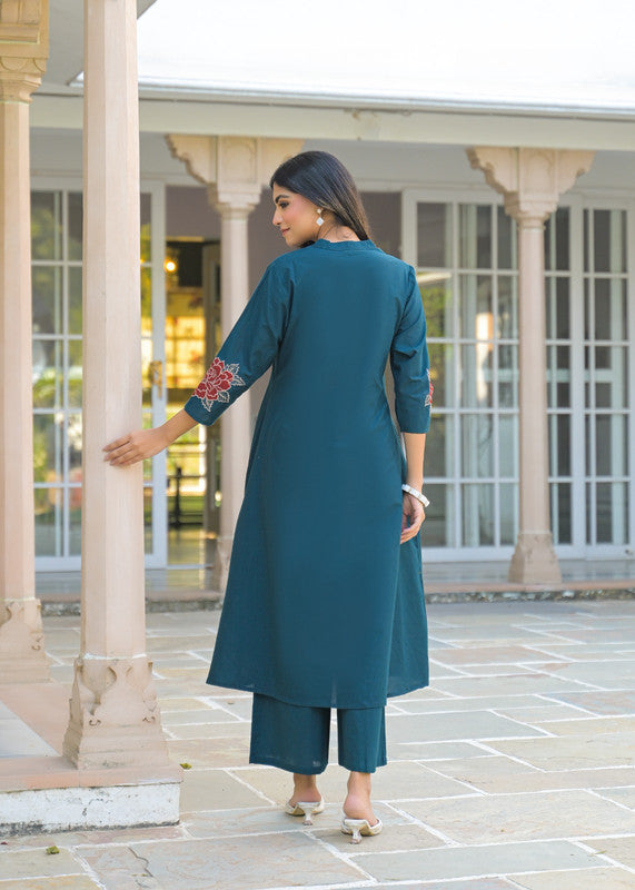 Graceful Teal Blue Embroidered Kurta Set with Dupatta