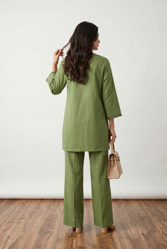 Green Lace Detail Solid V-Notch Neck Straight Cotton Co-ord Set