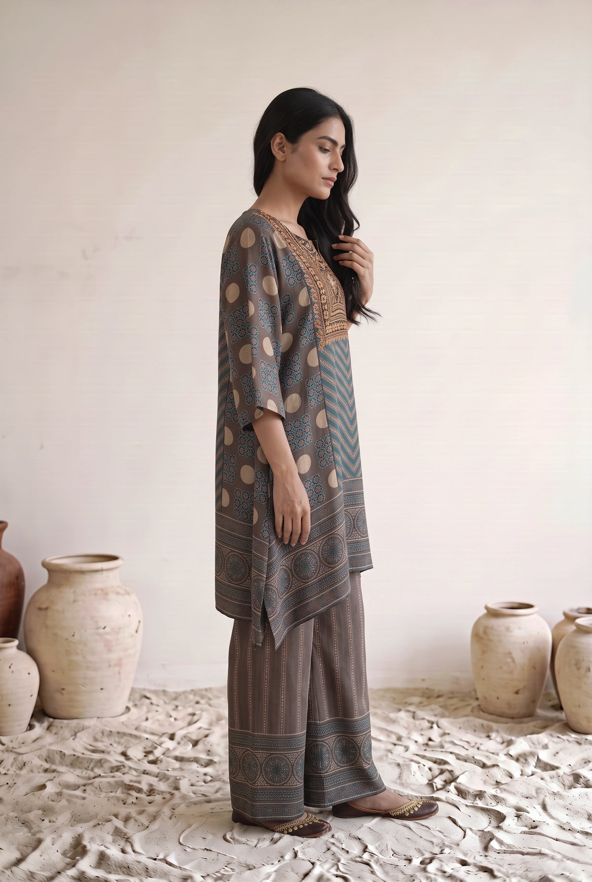 Aavya Teal & Brown Floral Printed Muslin Kaftan Set