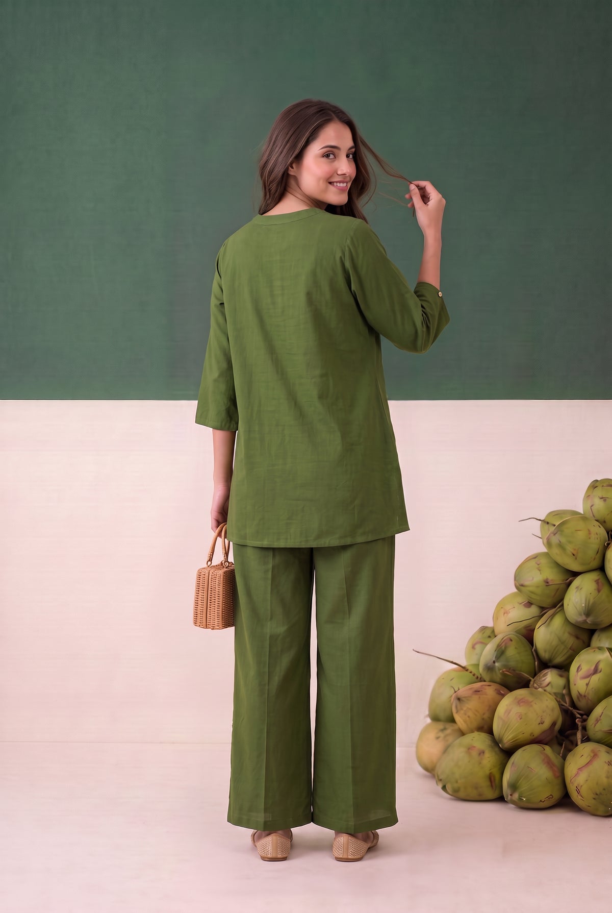 Green Nature-Inspired Contrast Floral Embroidery Cotton Co-ord Set