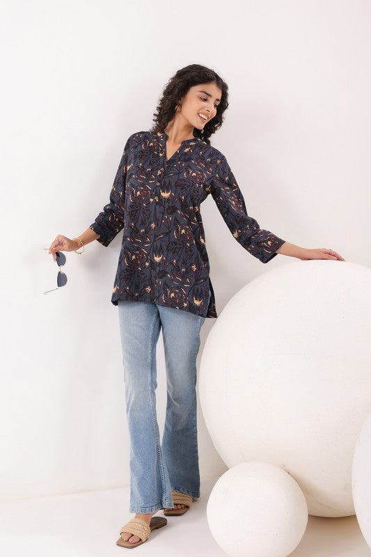 EarthLeaf Relaxed Grey Cotton Top
