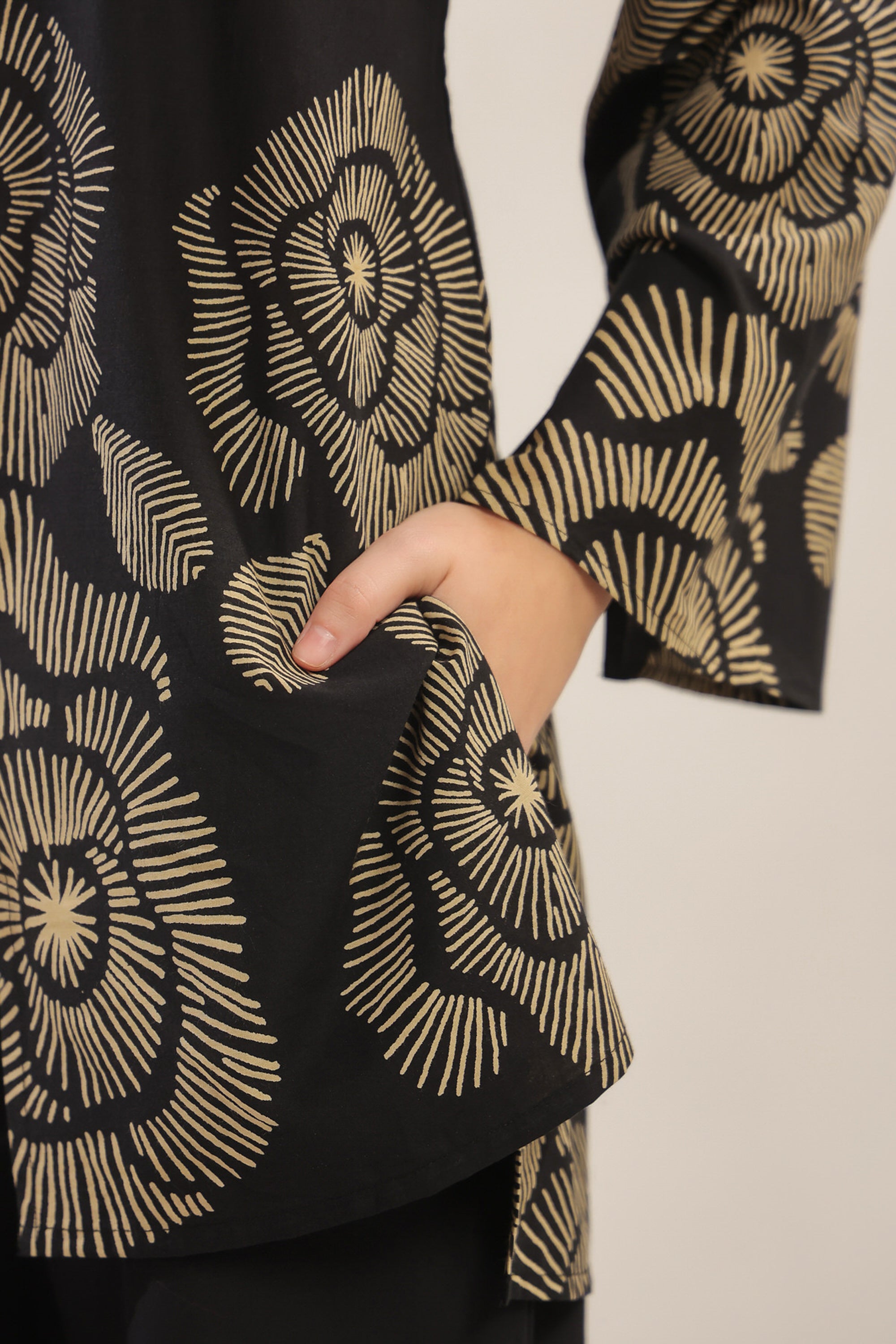 Bold Botanica Black Cotton Co-ord Set