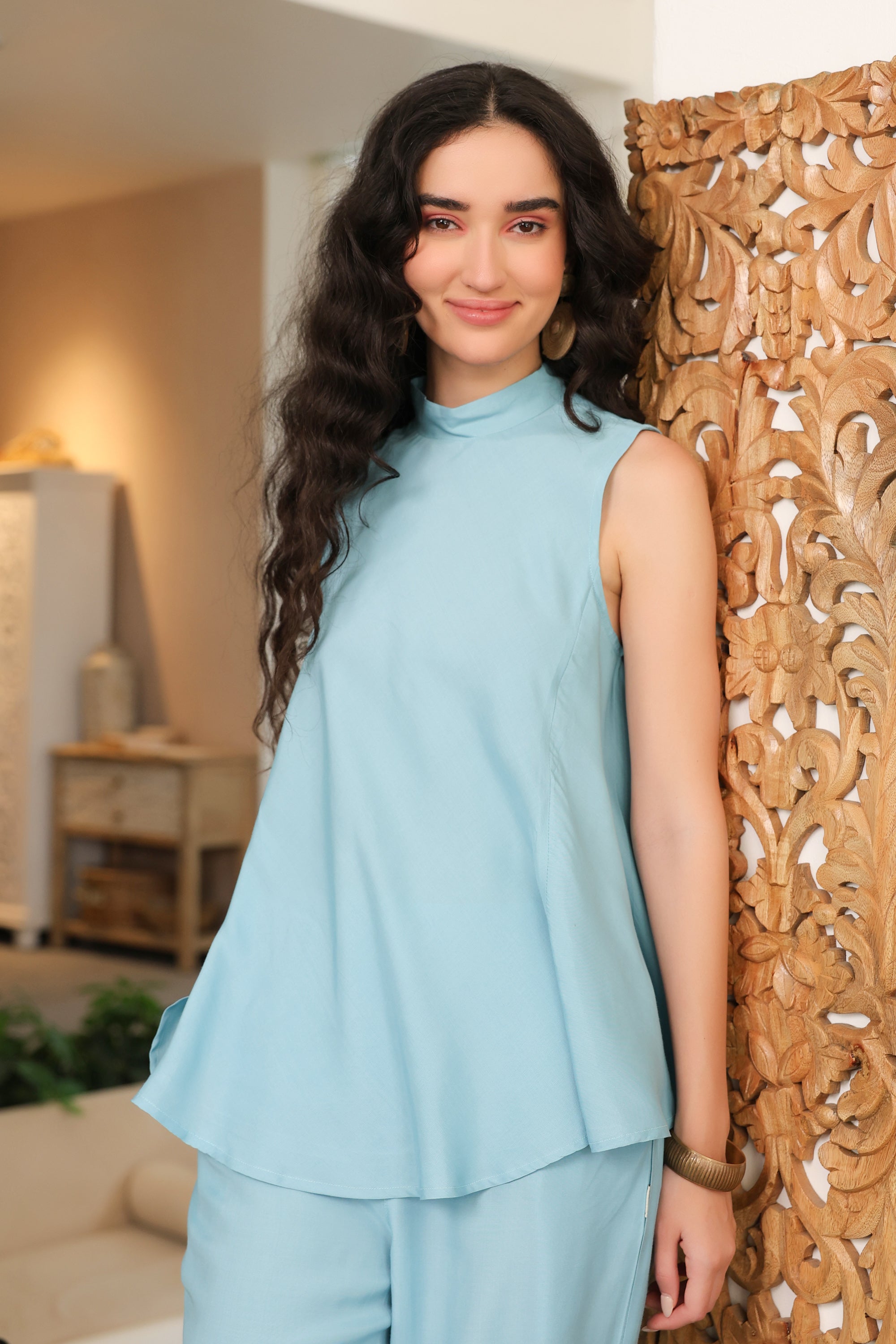 Aqua Grace Sleeveless Russian Silk Co-ord Set