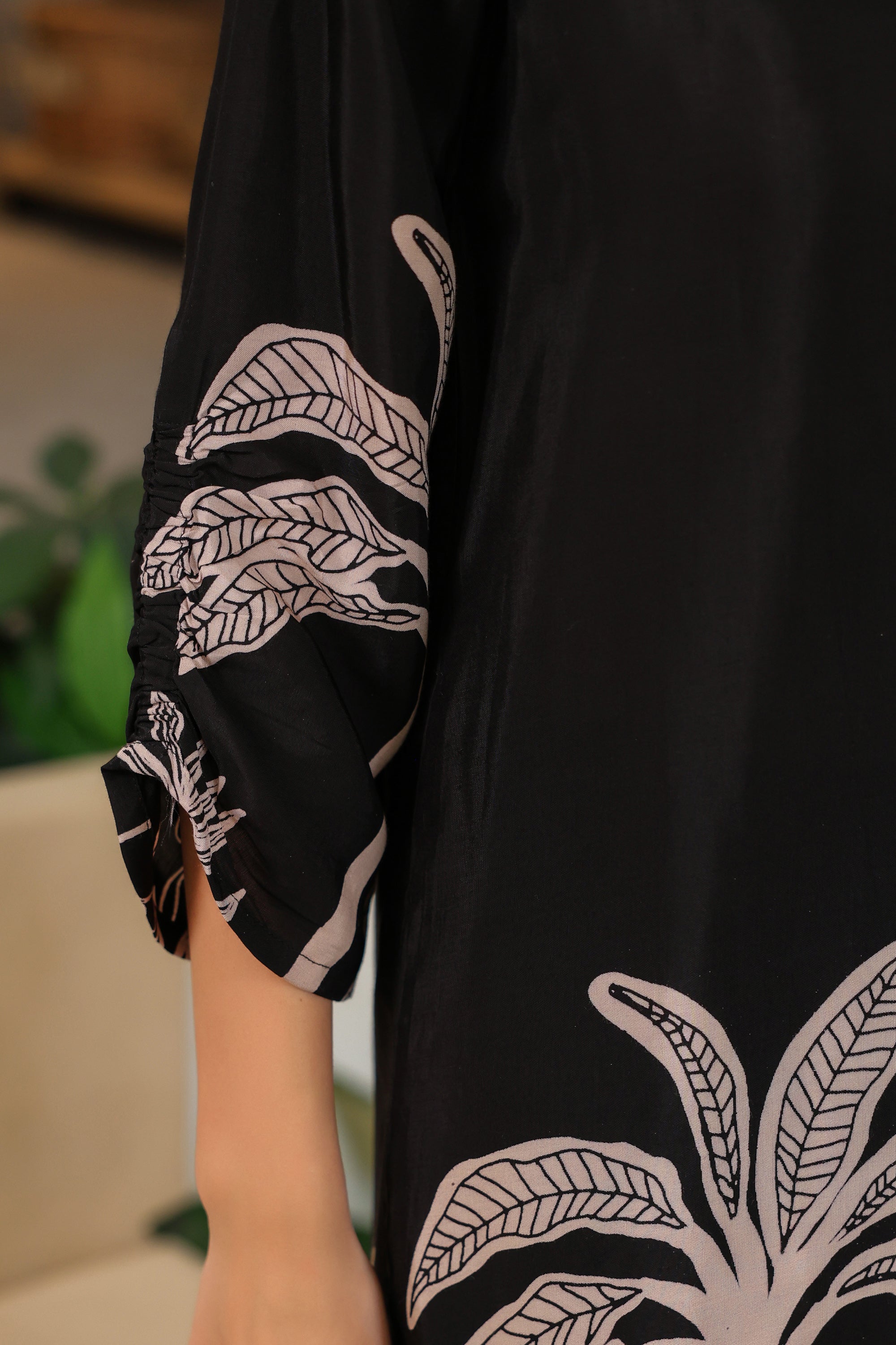 Black Jungle Mystique Russian Silk Co-ord Set