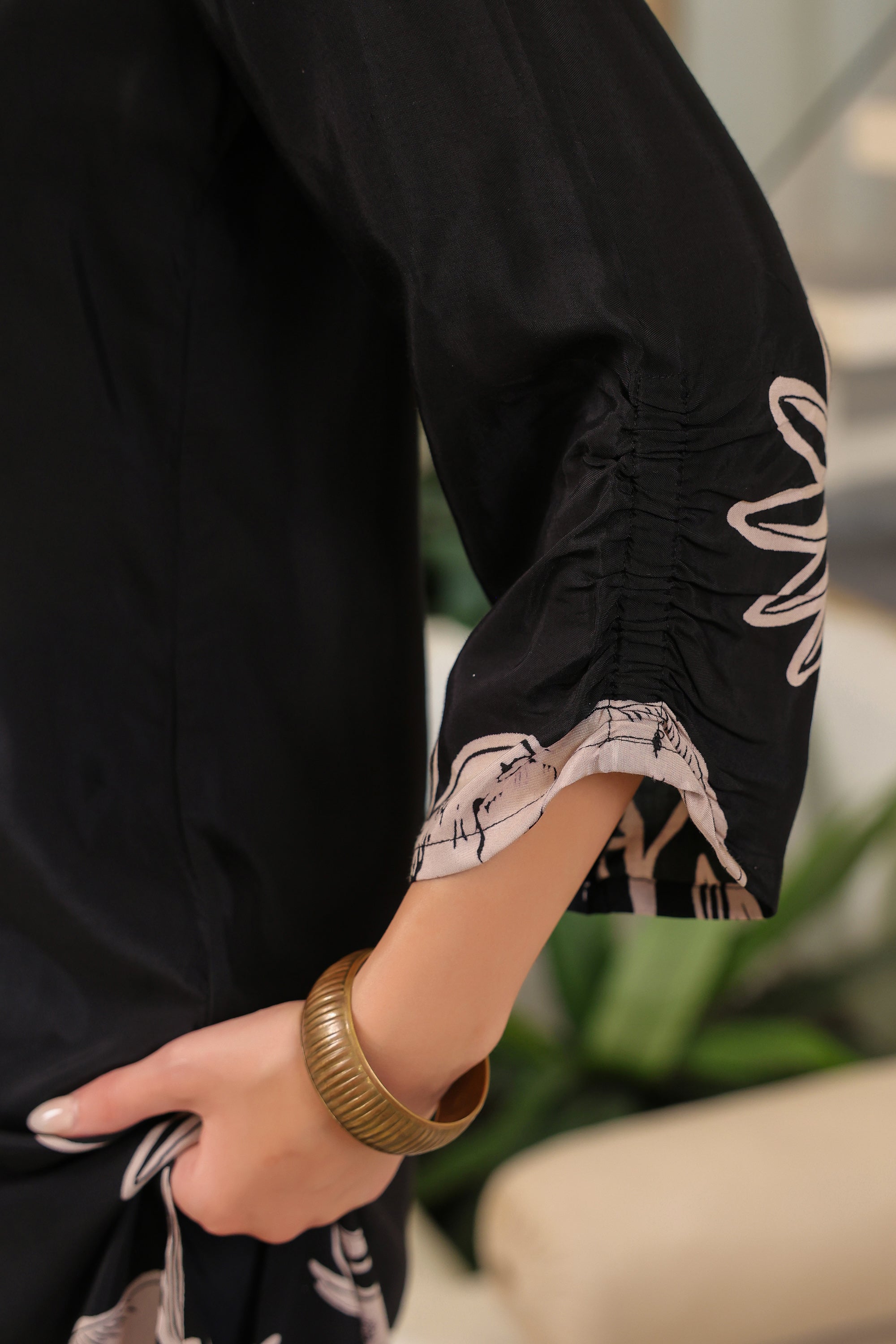 Black Jungle Mystique Russian Silk Co-ord Set