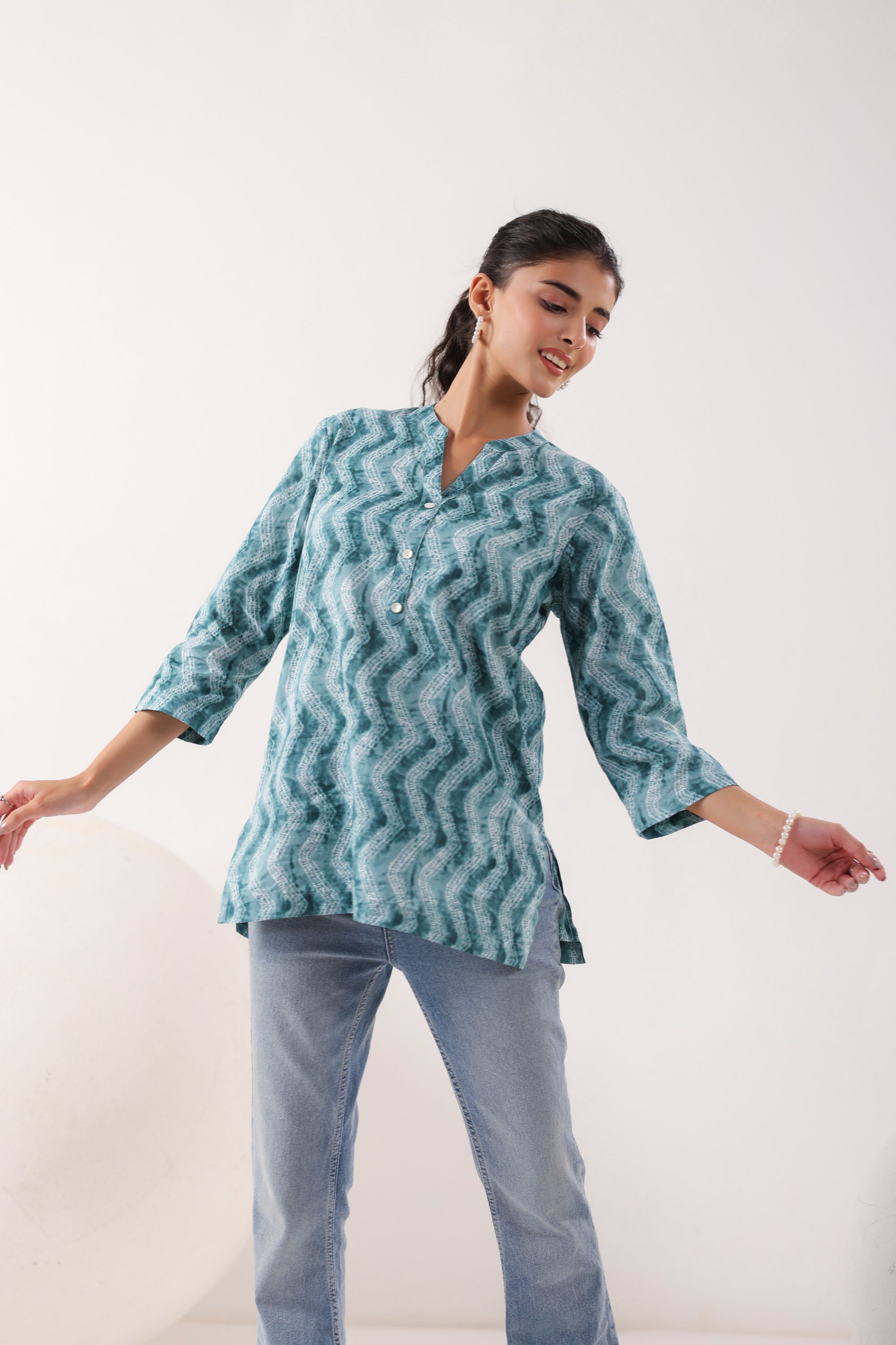 Ripple Charm Everyday Blue Cotton Top