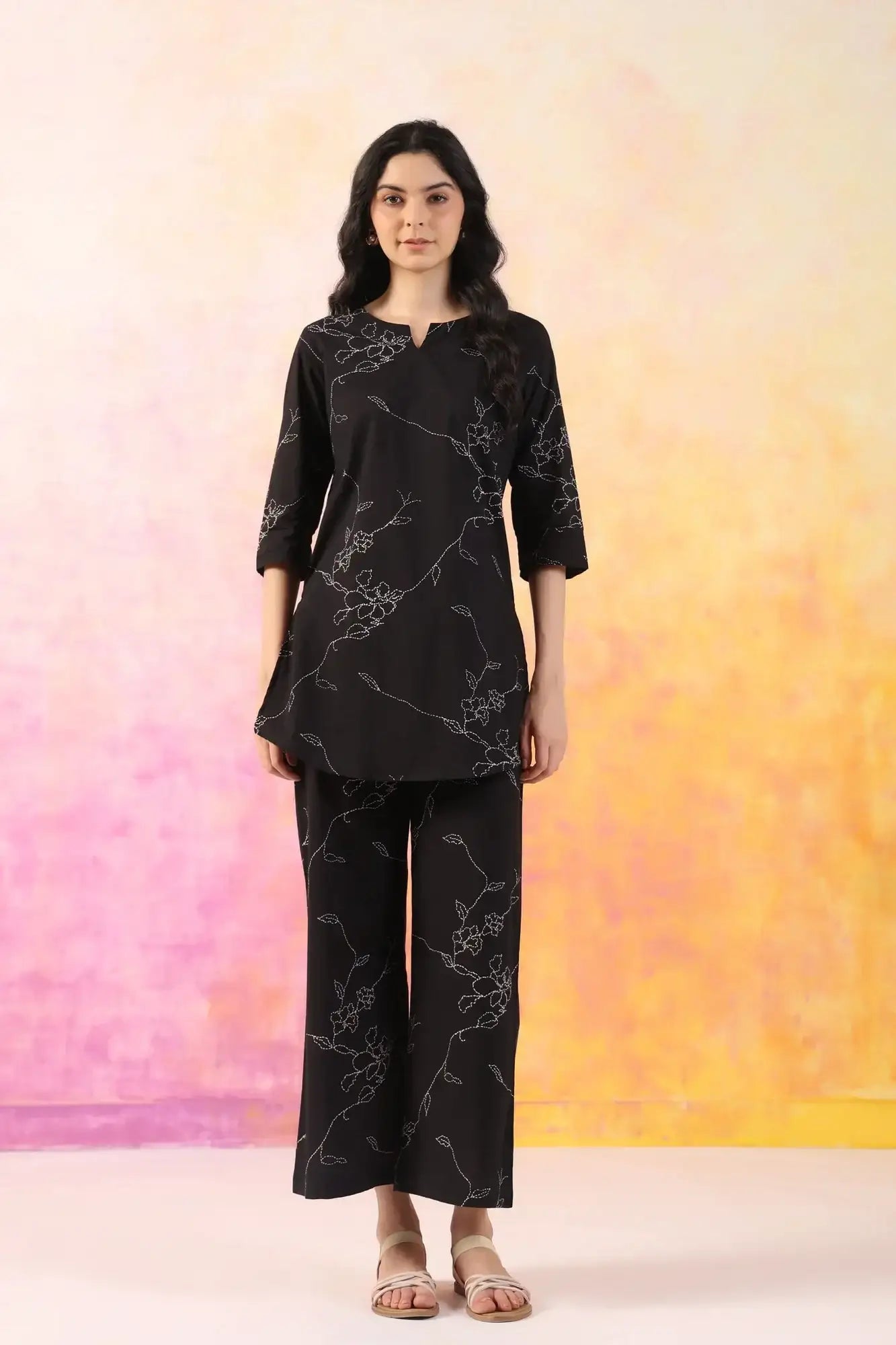 Buy cotton loungewear set online for women in India