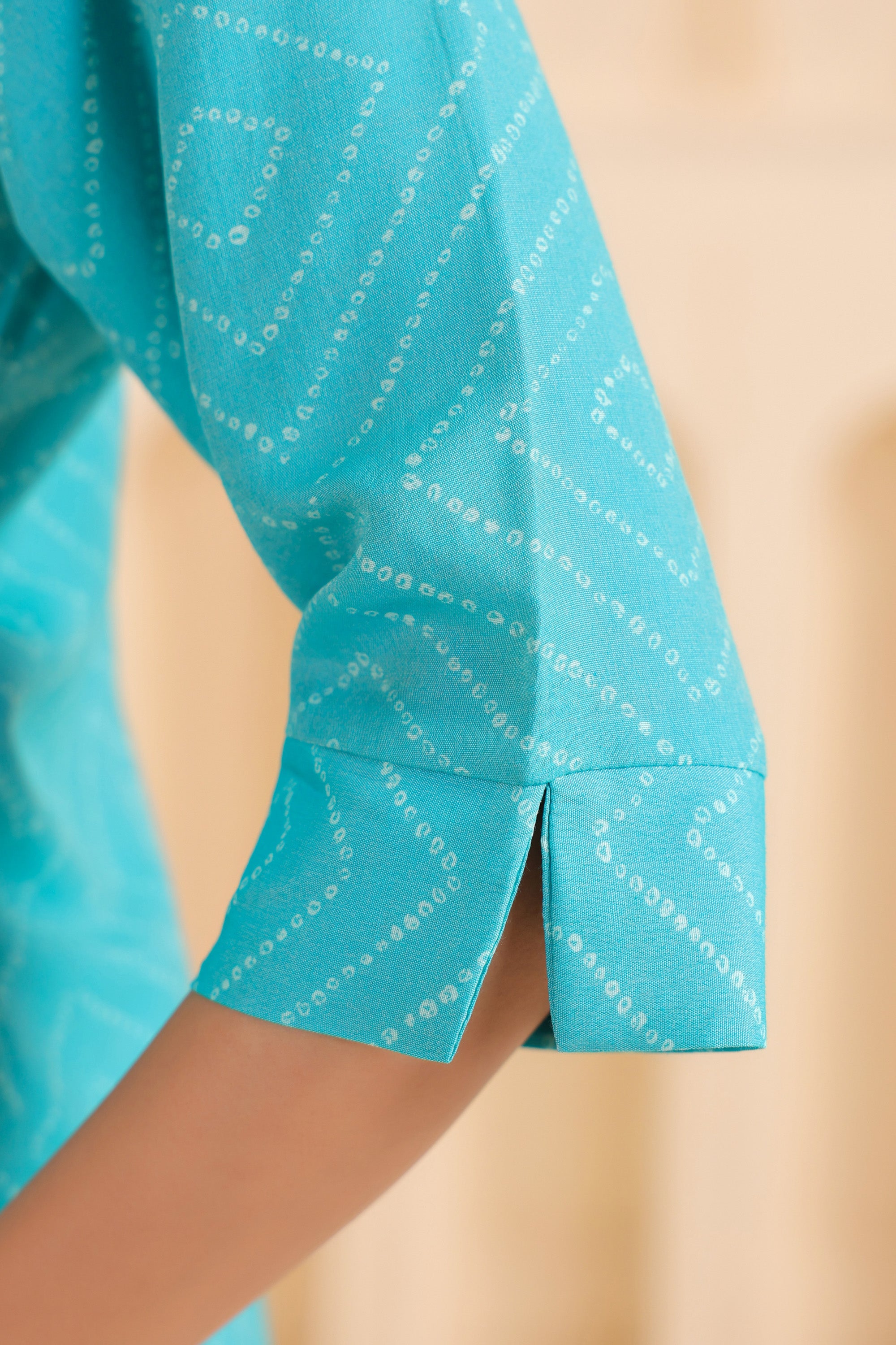 Aqua Geometry Classic Button-Down Muslin Silk Shirt