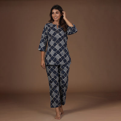 Trendy Checks On Blue Loungewear Jisora India